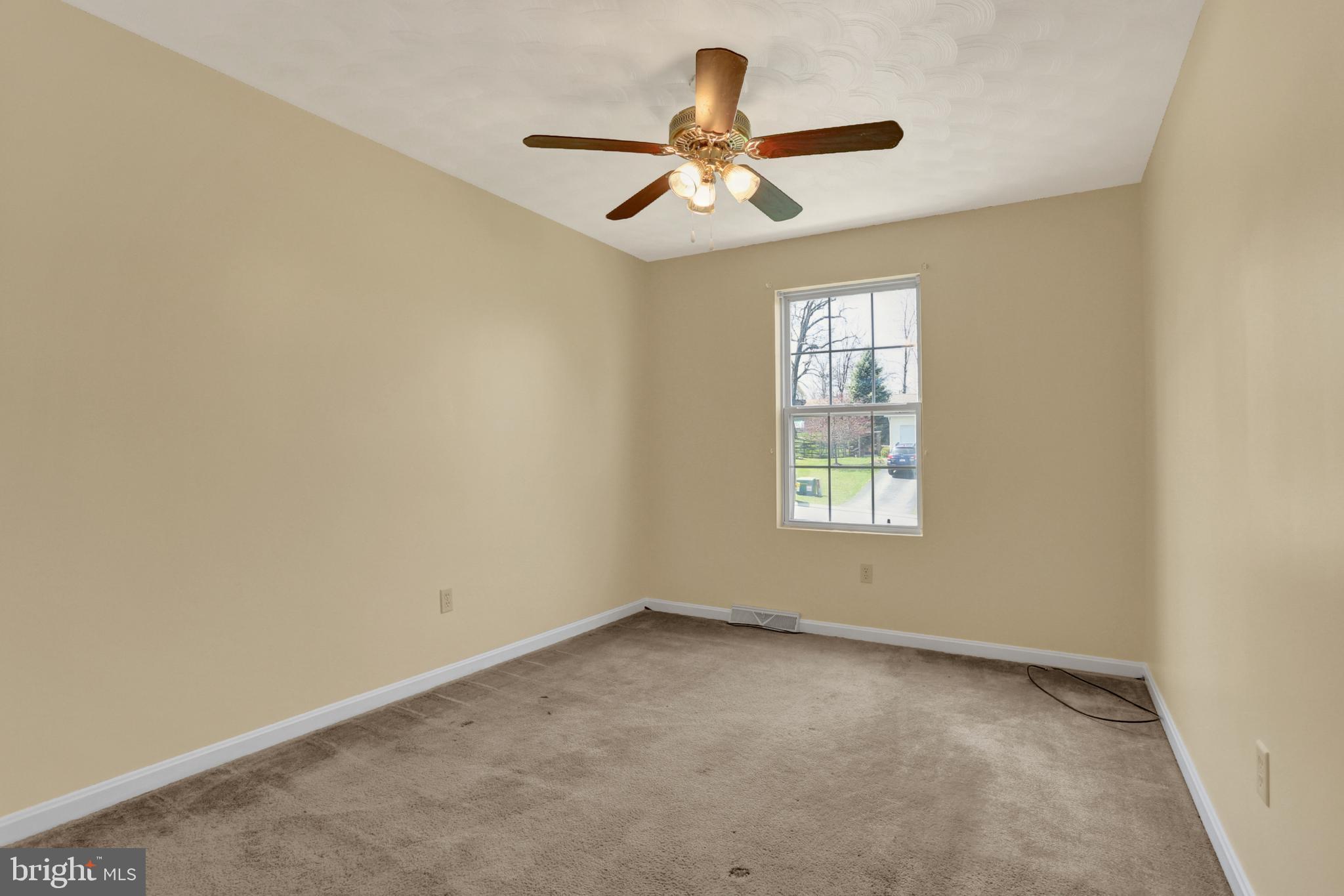 HALL ESTATES - Residential