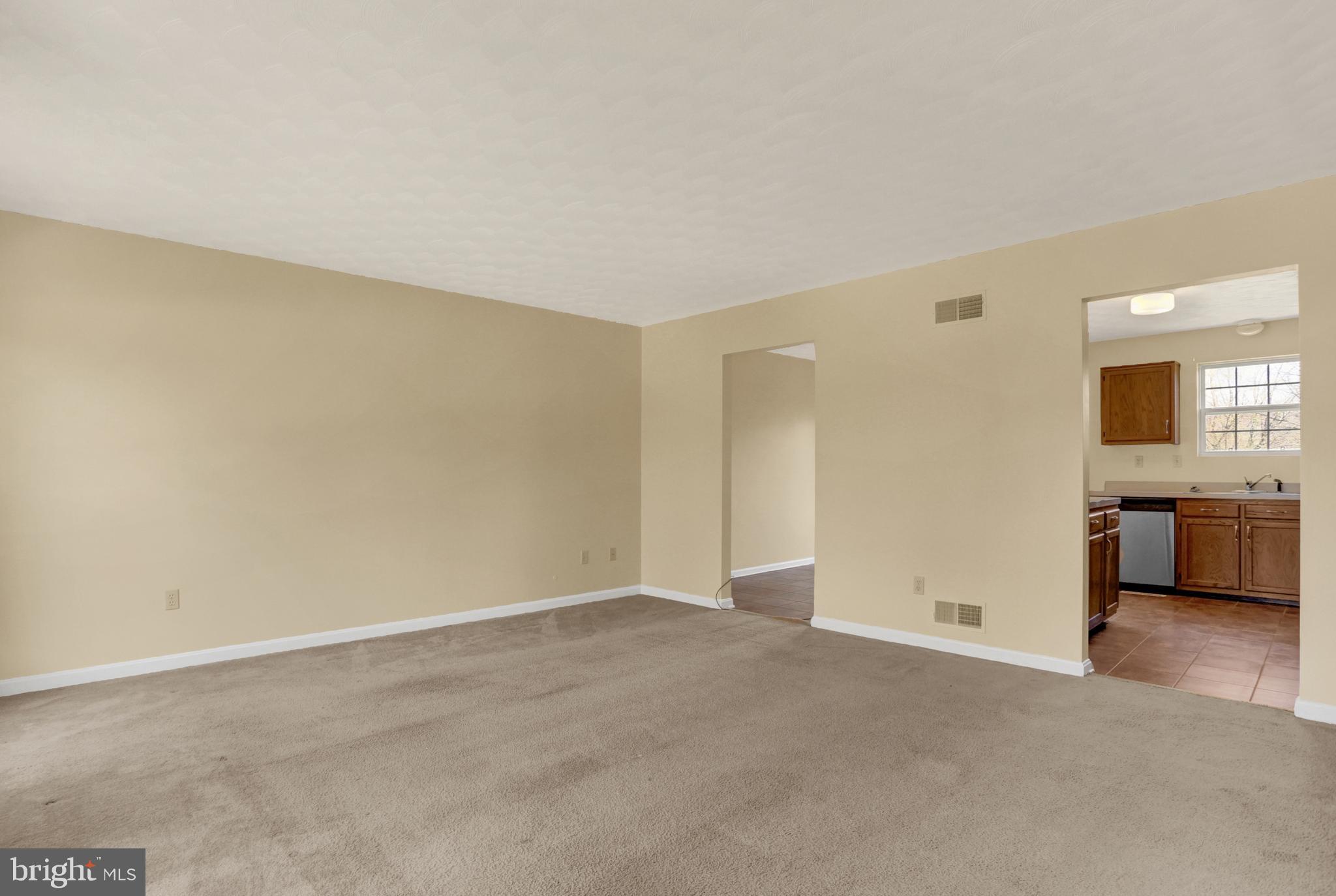 HALL ESTATES - Residential