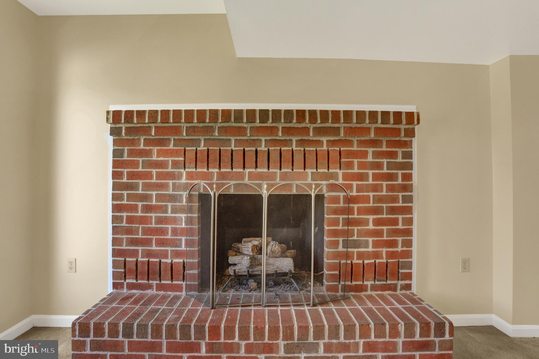 HALL ESTATES - Residential