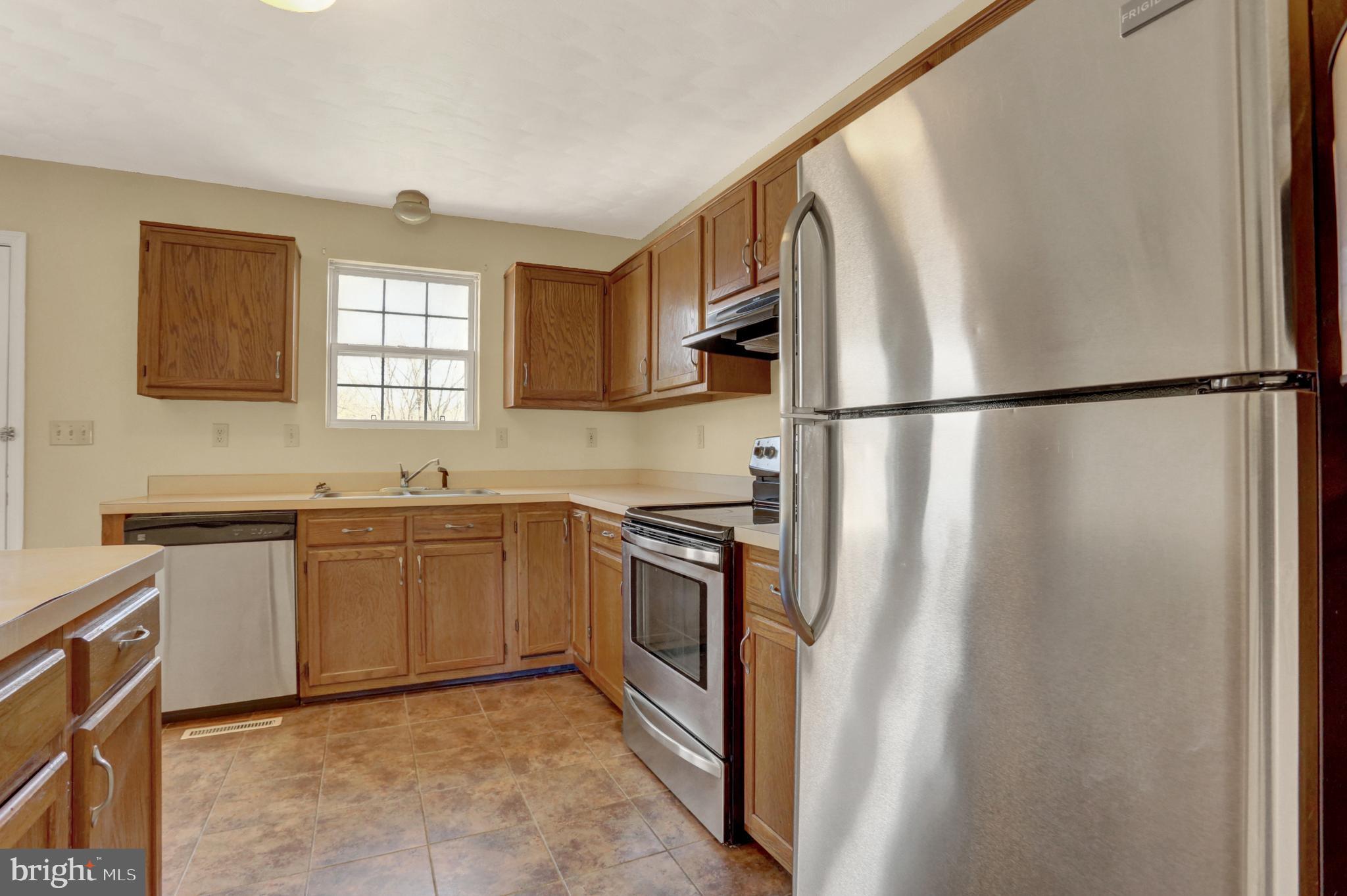 HALL ESTATES - Residential