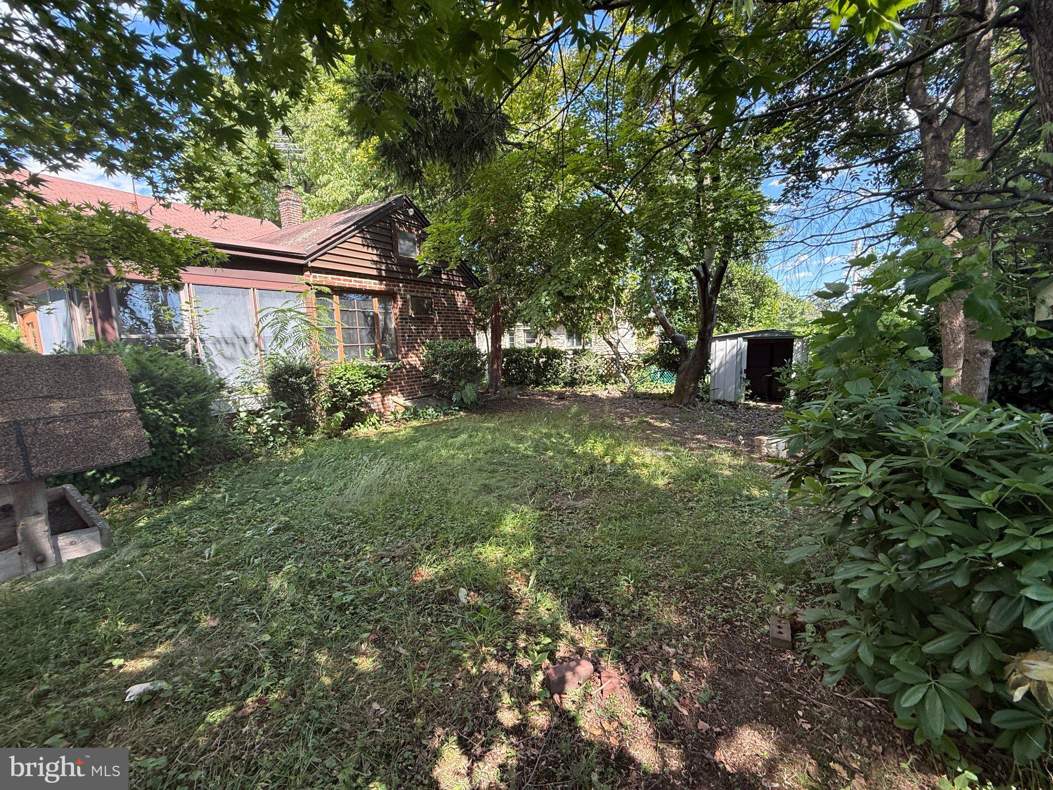 FOX CHASE - Residential