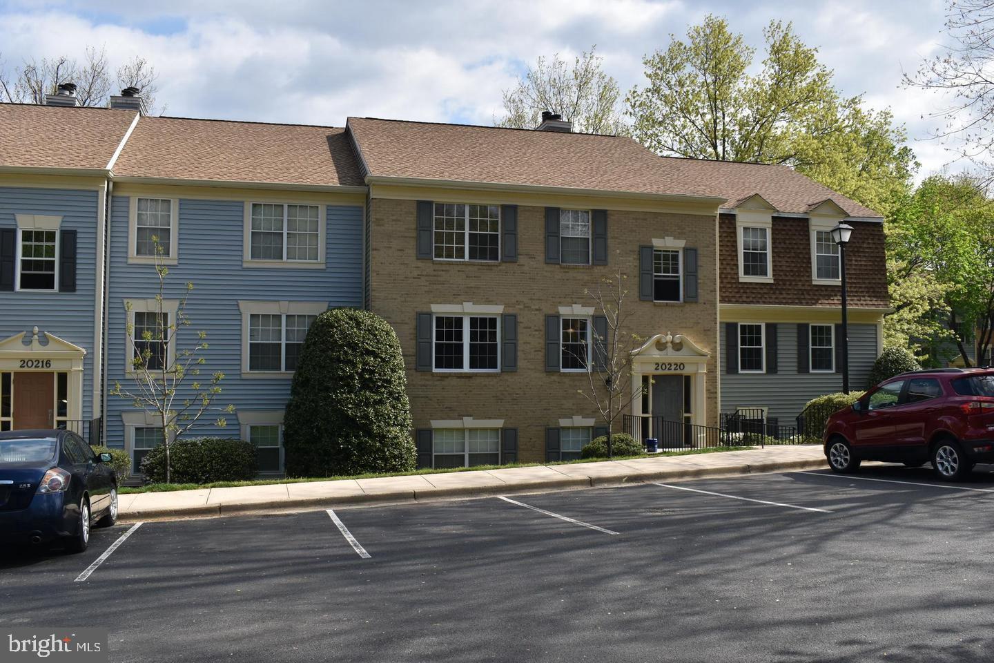 LAKEVIEW - Residential