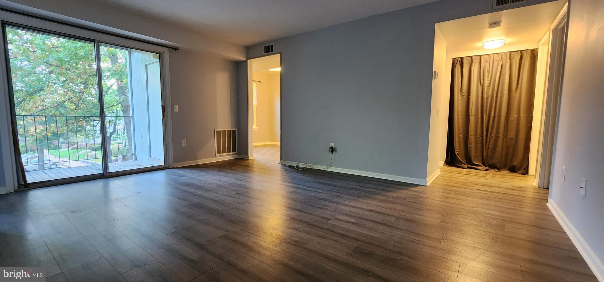 LAKEVIEW - Residential