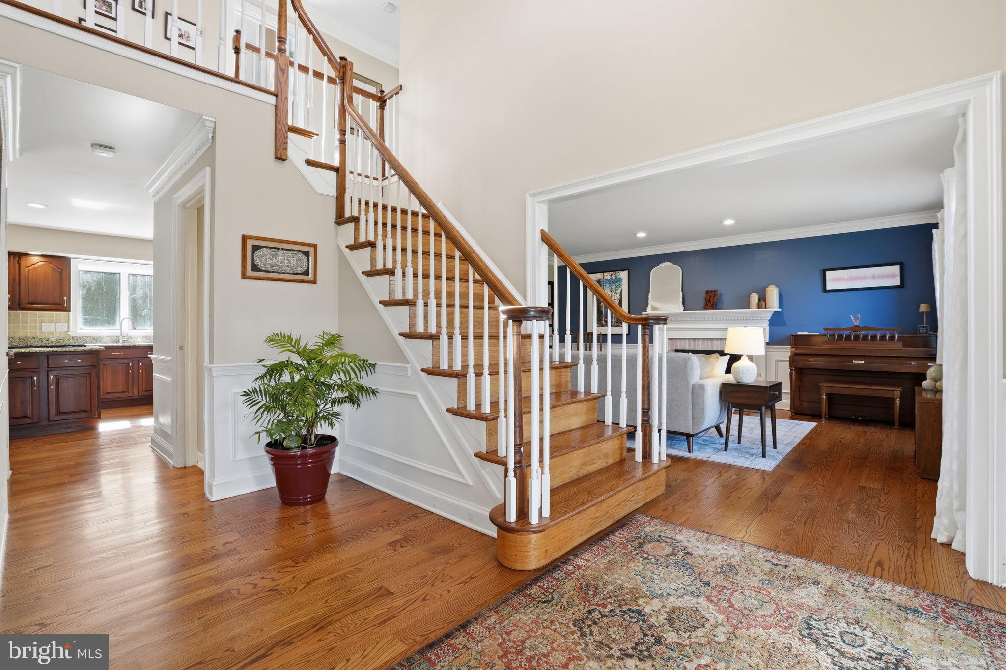 HUNTERS CROSSING - Residential