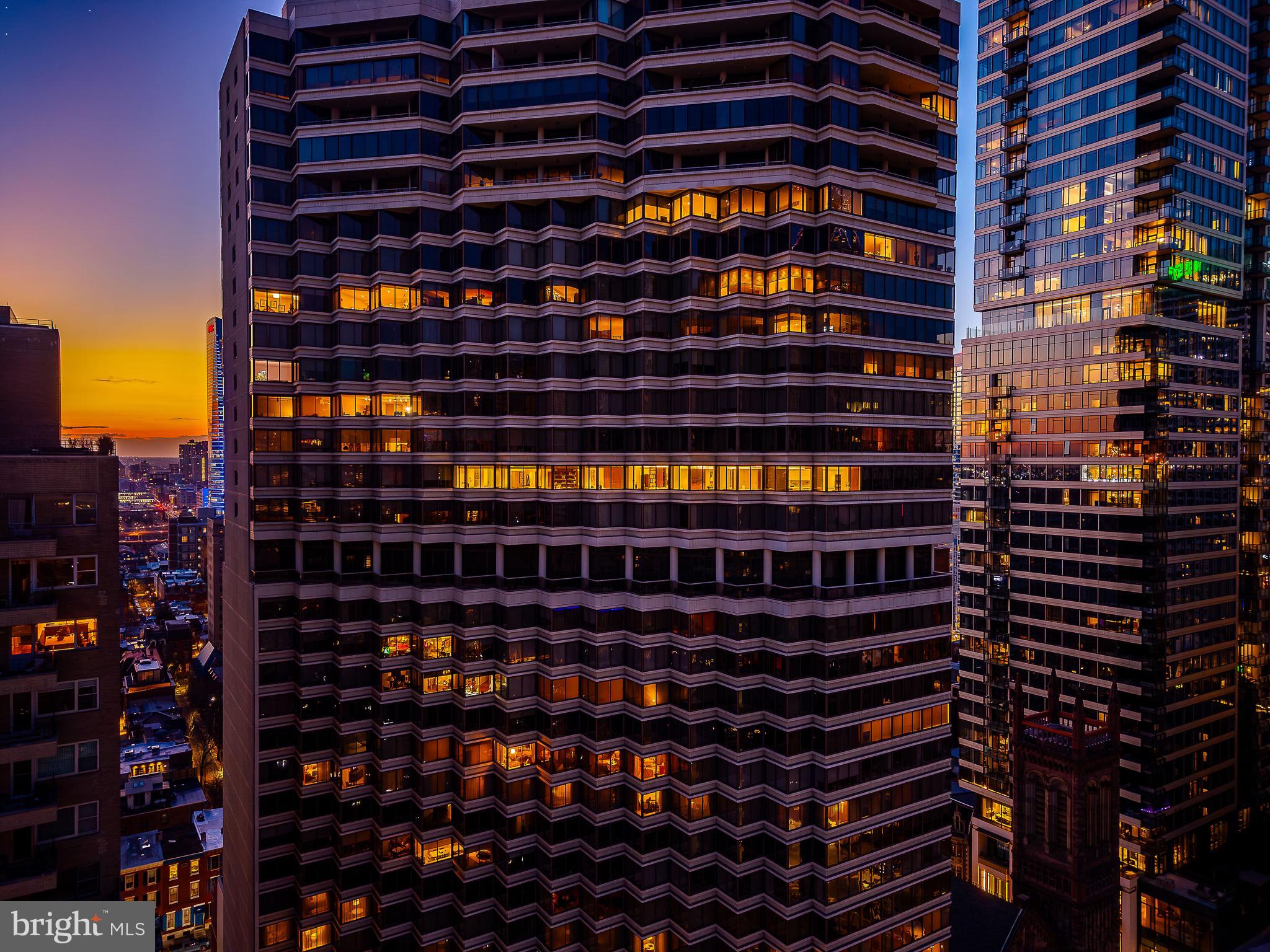 RITTENHOUSE SQUARE - Residential