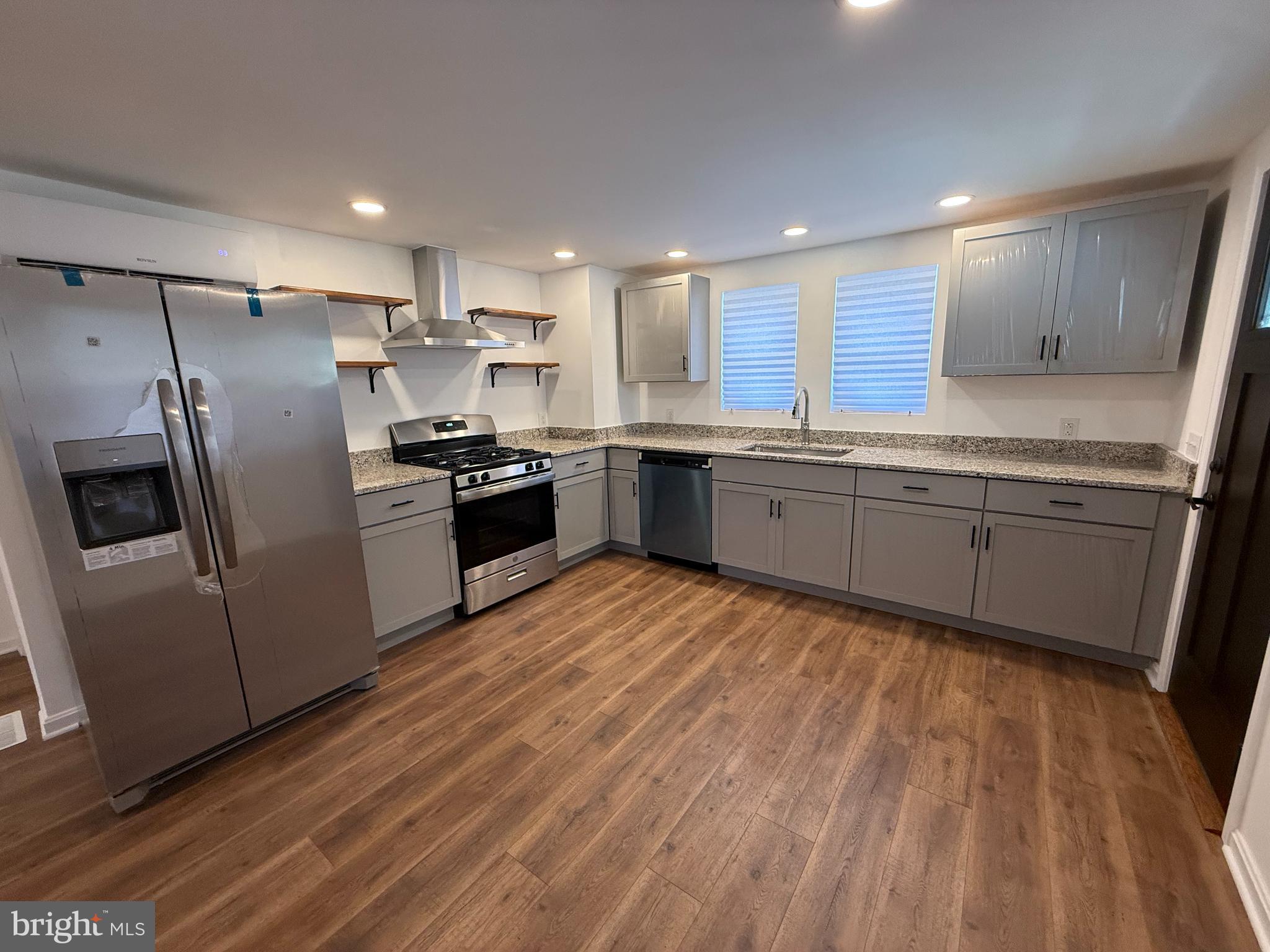 ROSEDALE TERRACE - Residential