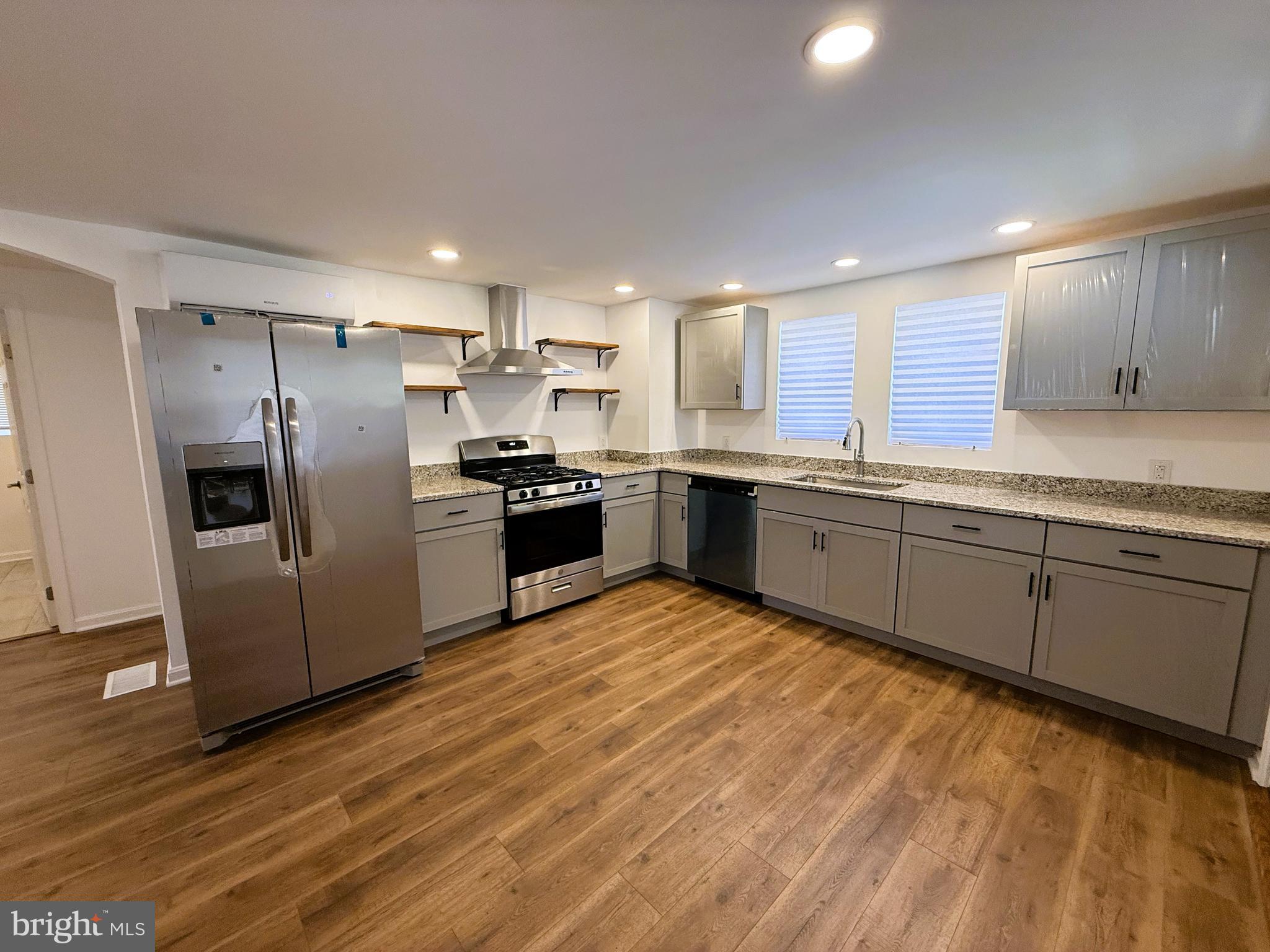ROSEDALE TERRACE - Residential