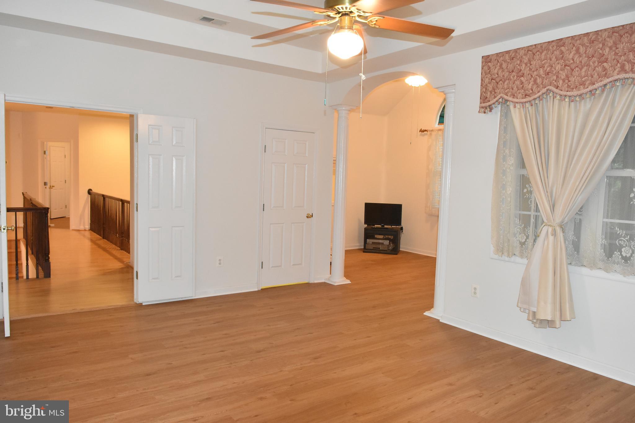 LEWIS PARK - Residential