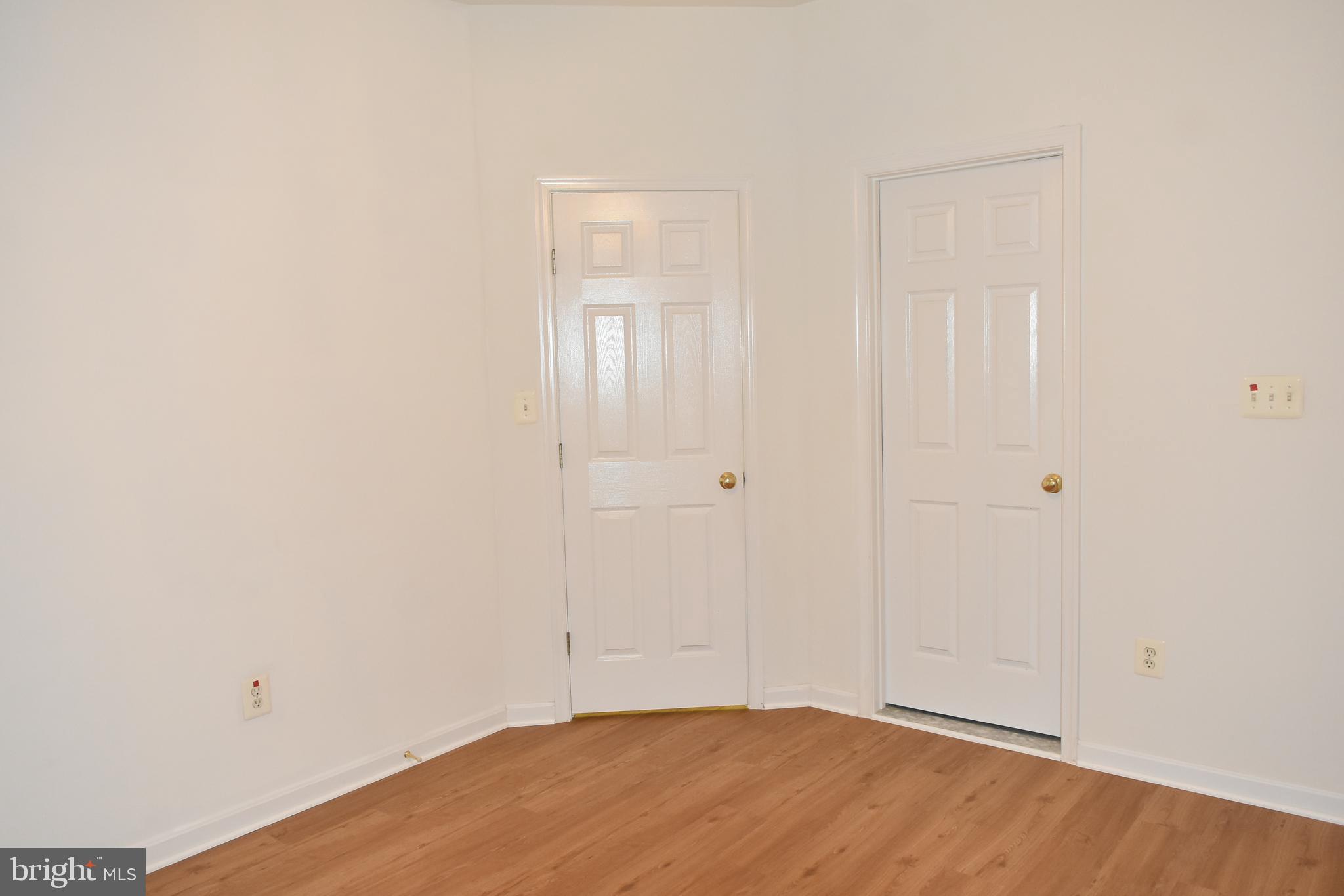 LEWIS PARK - Residential