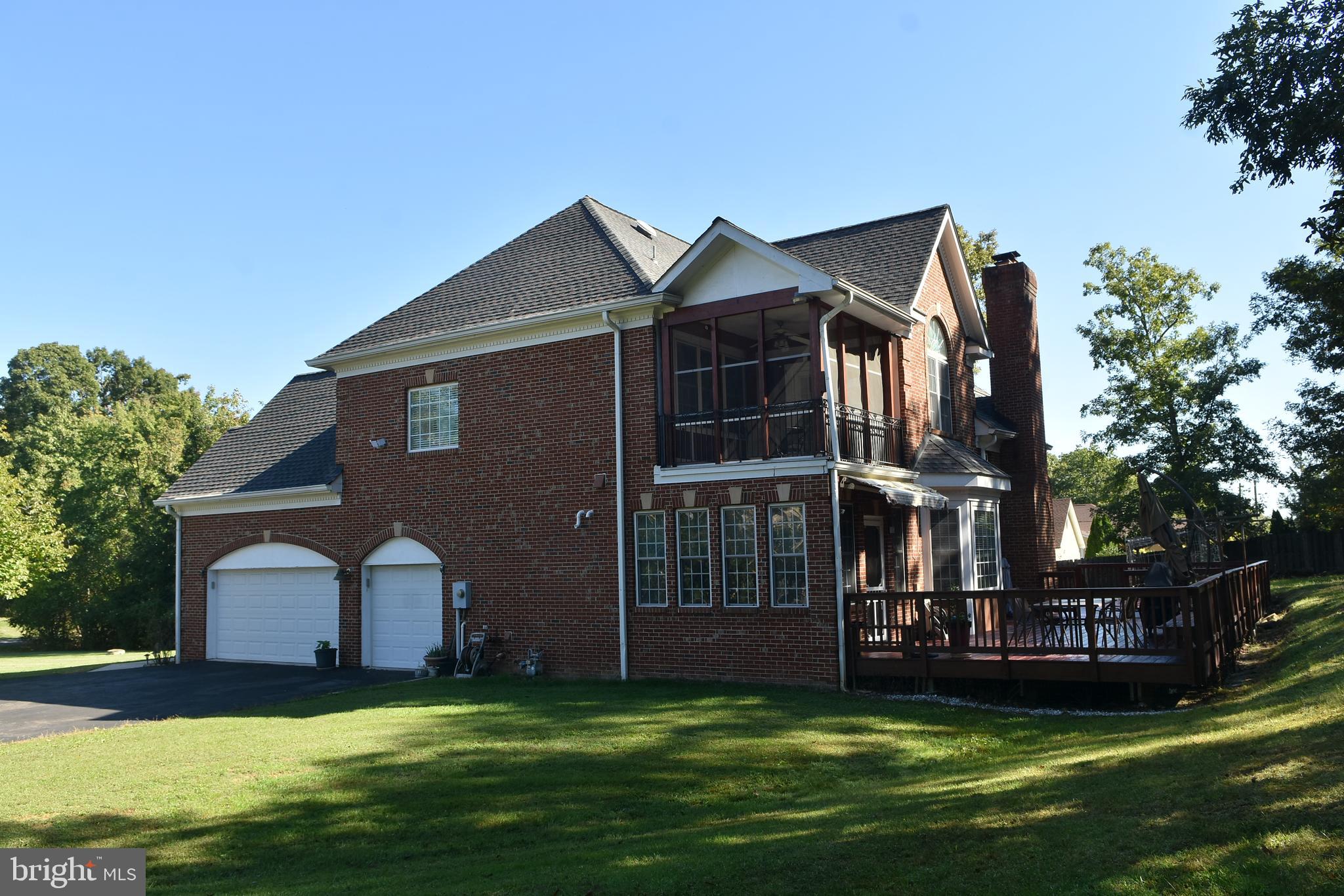 LEWIS PARK - Residential