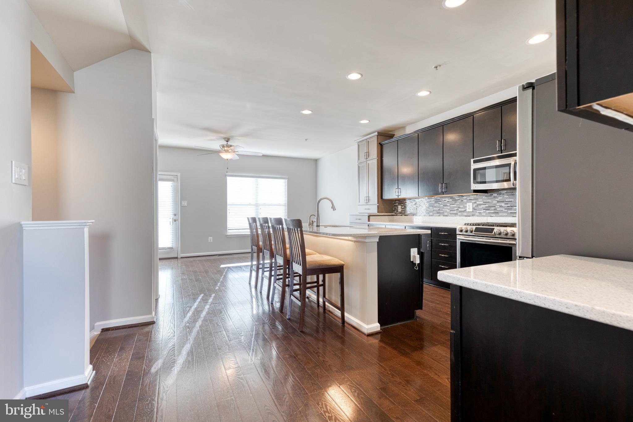 TANYARD COVE NORTH - Residential Lease