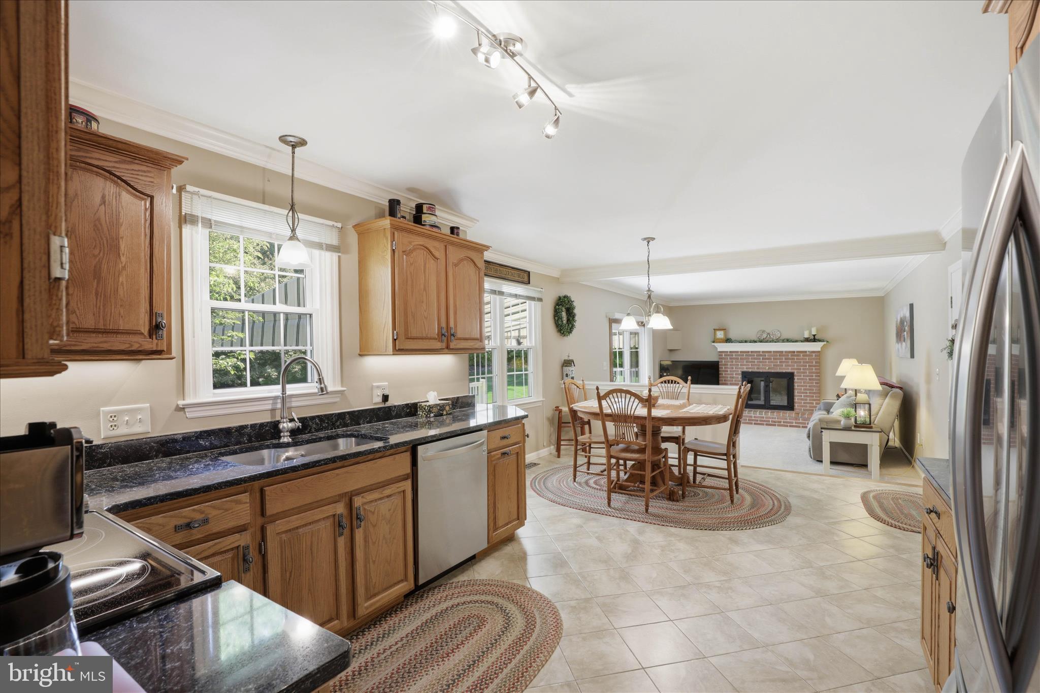 ROTHSVILLE STATION - Residential