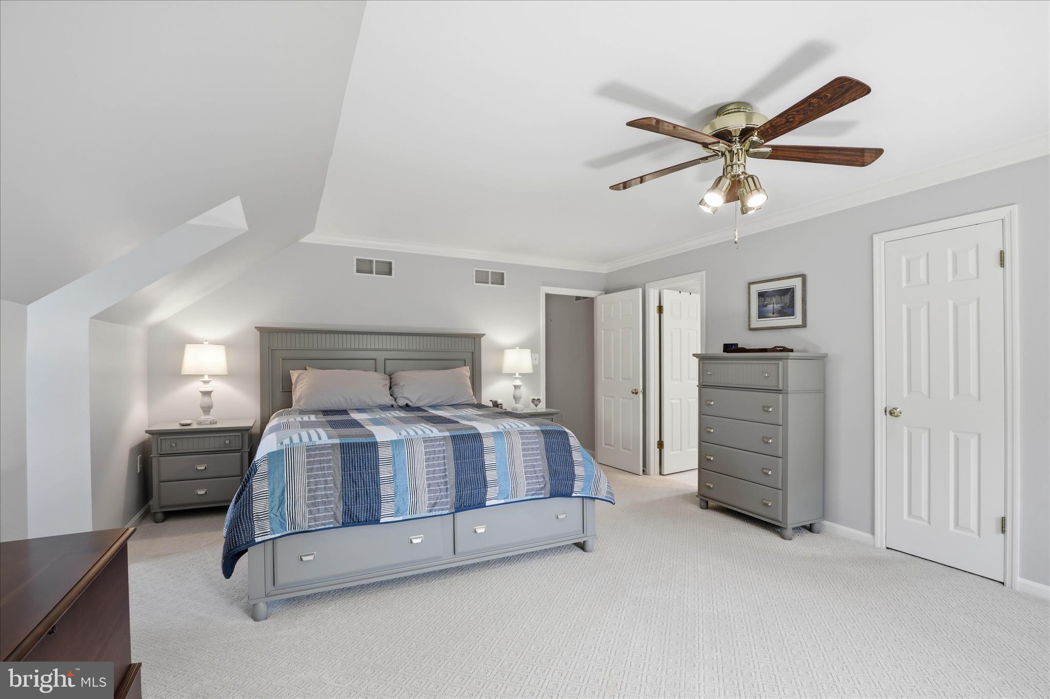 ROTHSVILLE STATION - Residential