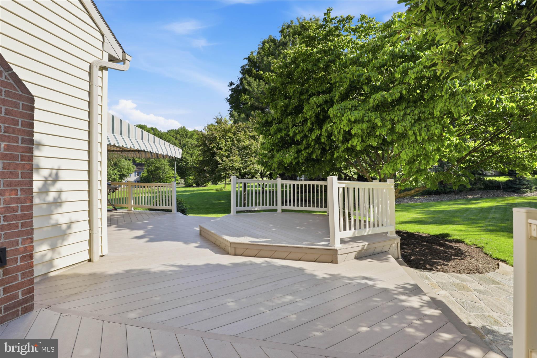 ROTHSVILLE STATION - Residential