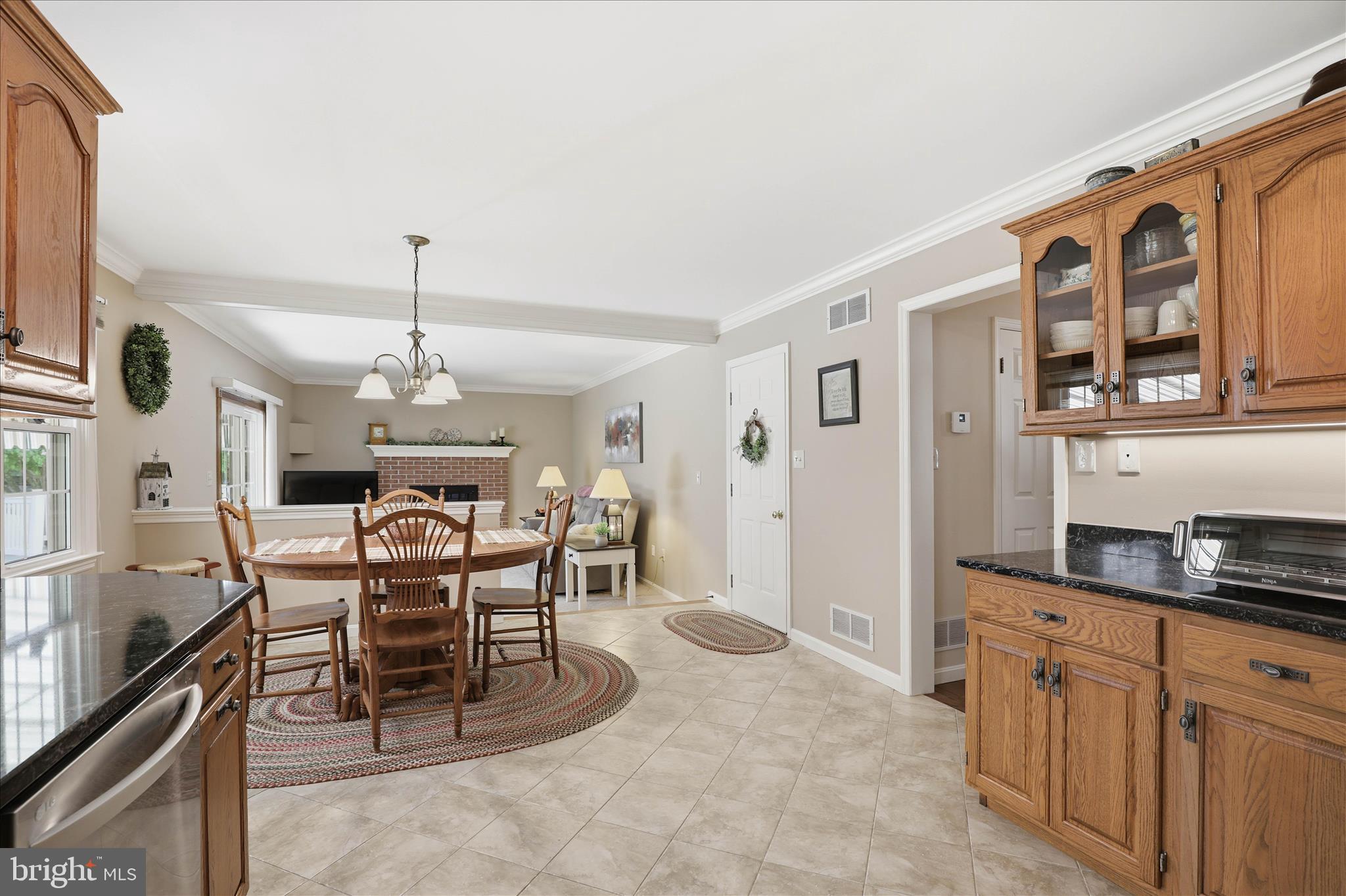 ROTHSVILLE STATION - Residential