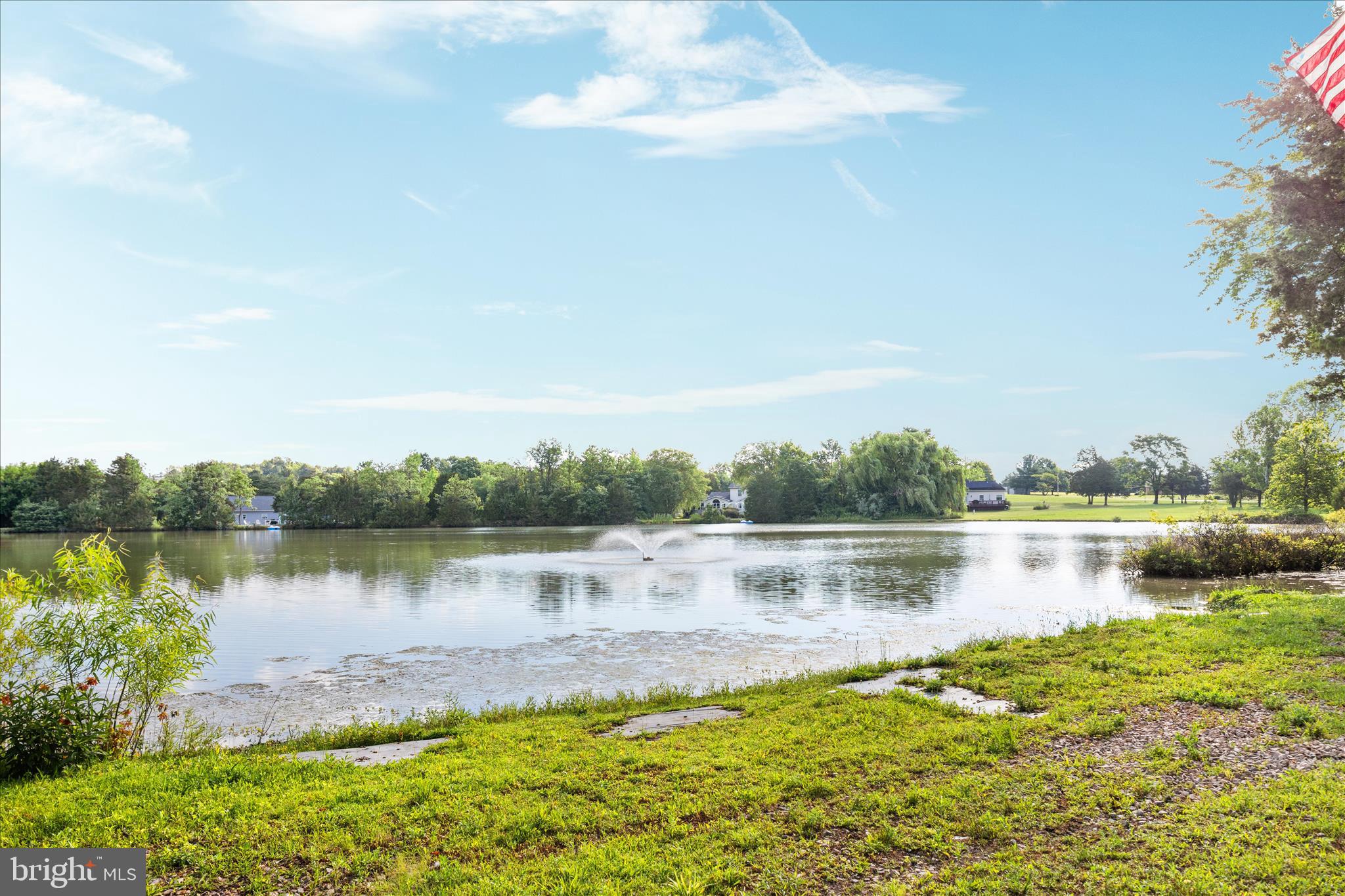 SHEN RIVER LAKES - Residential