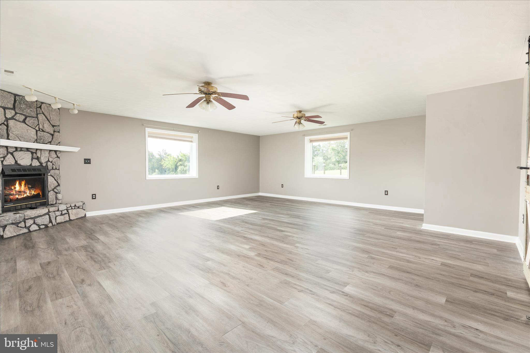 SHEN RIVER LAKES - Residential
