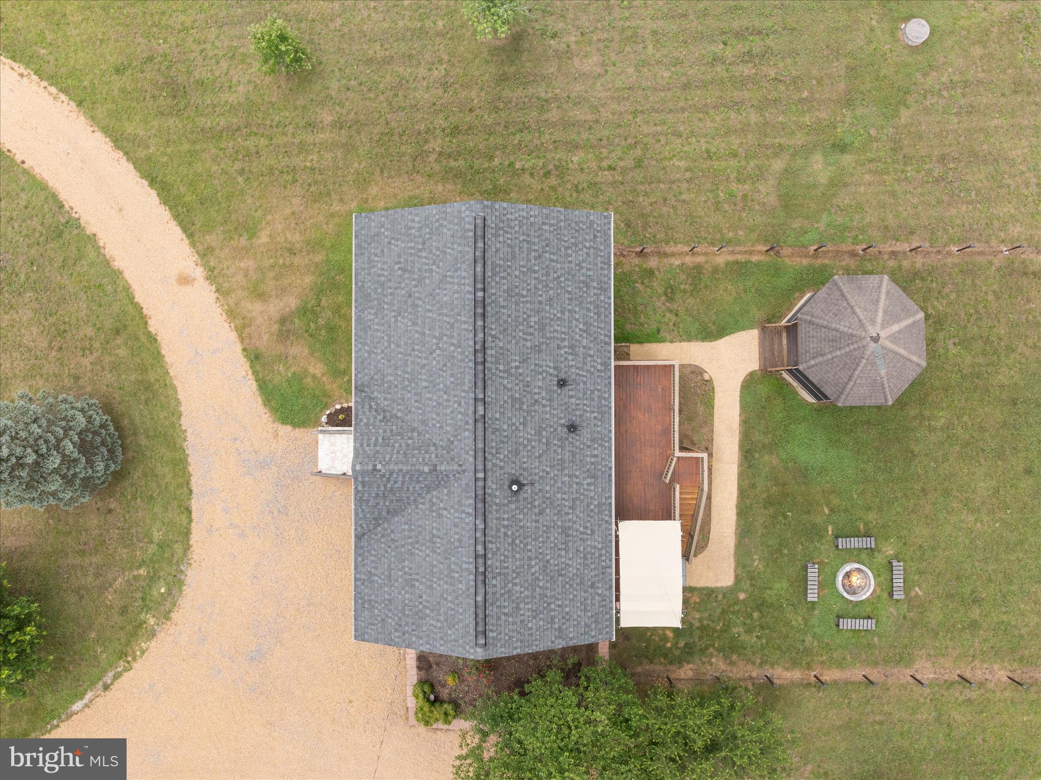 SHEN RIVER LAKES - Residential