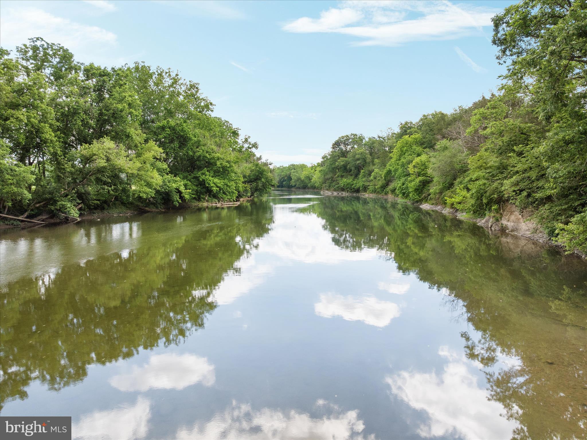 SHEN RIVER LAKES - Residential