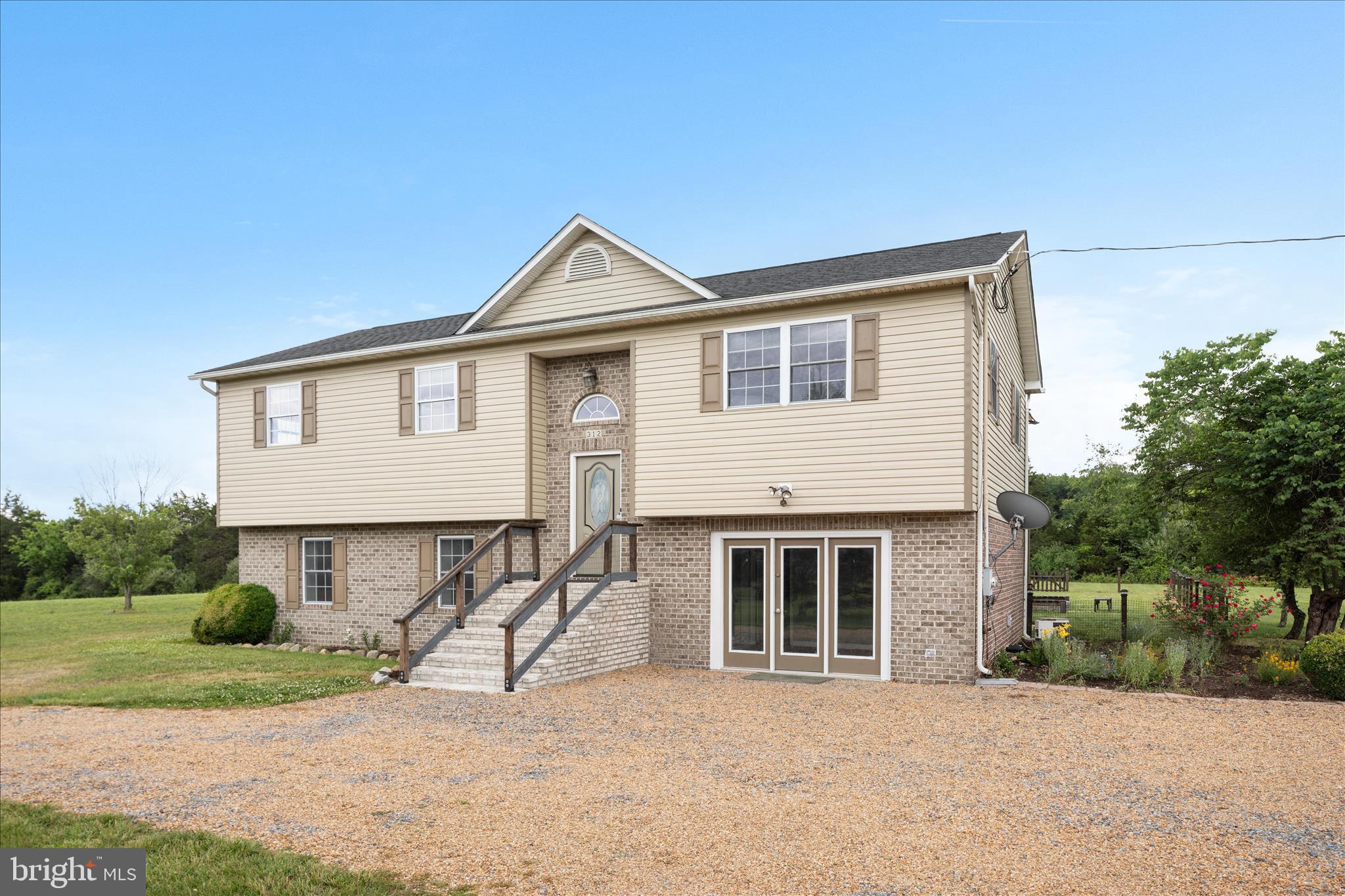 SHEN RIVER LAKES - Residential