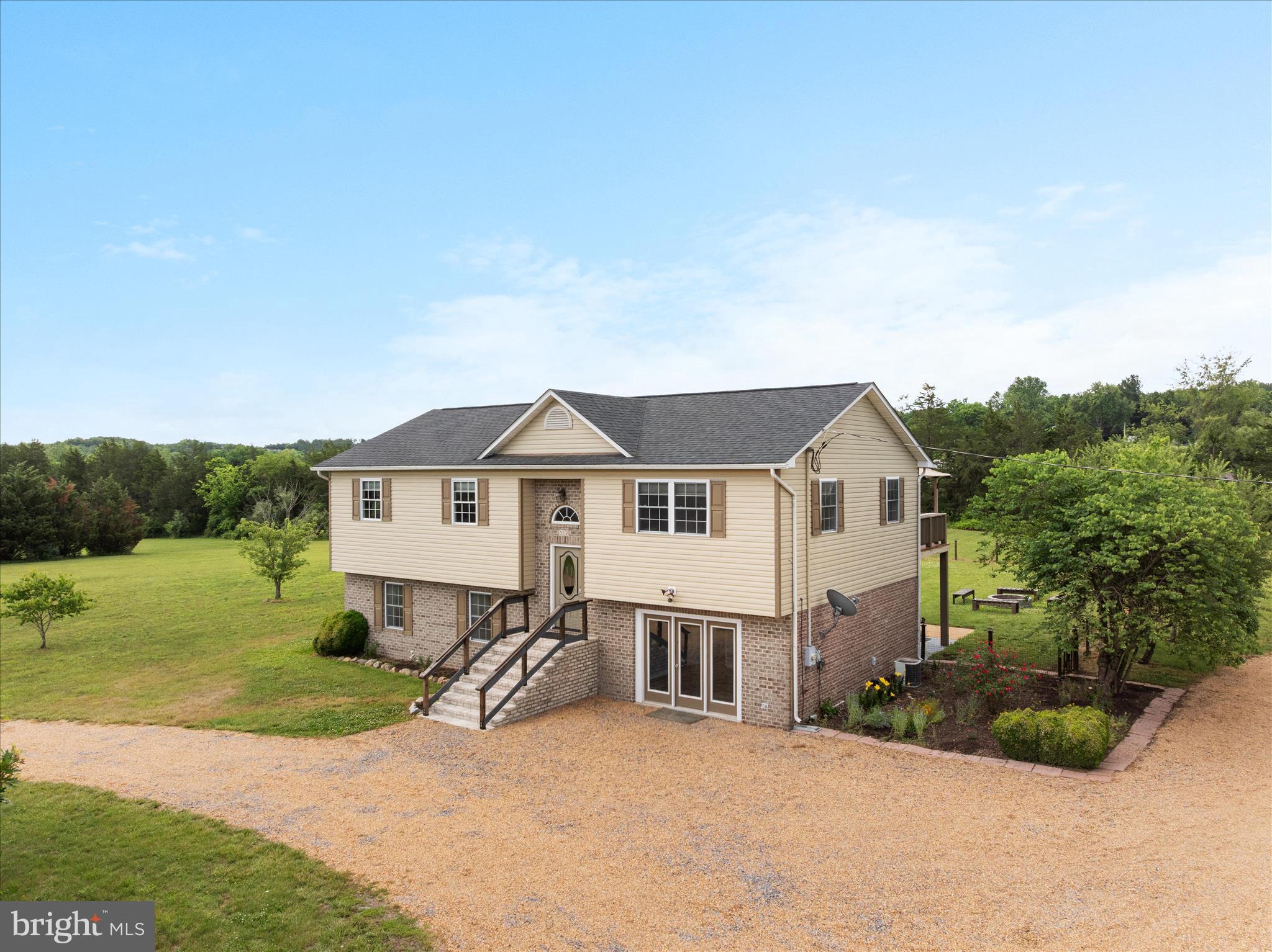 SHEN RIVER LAKES - Residential