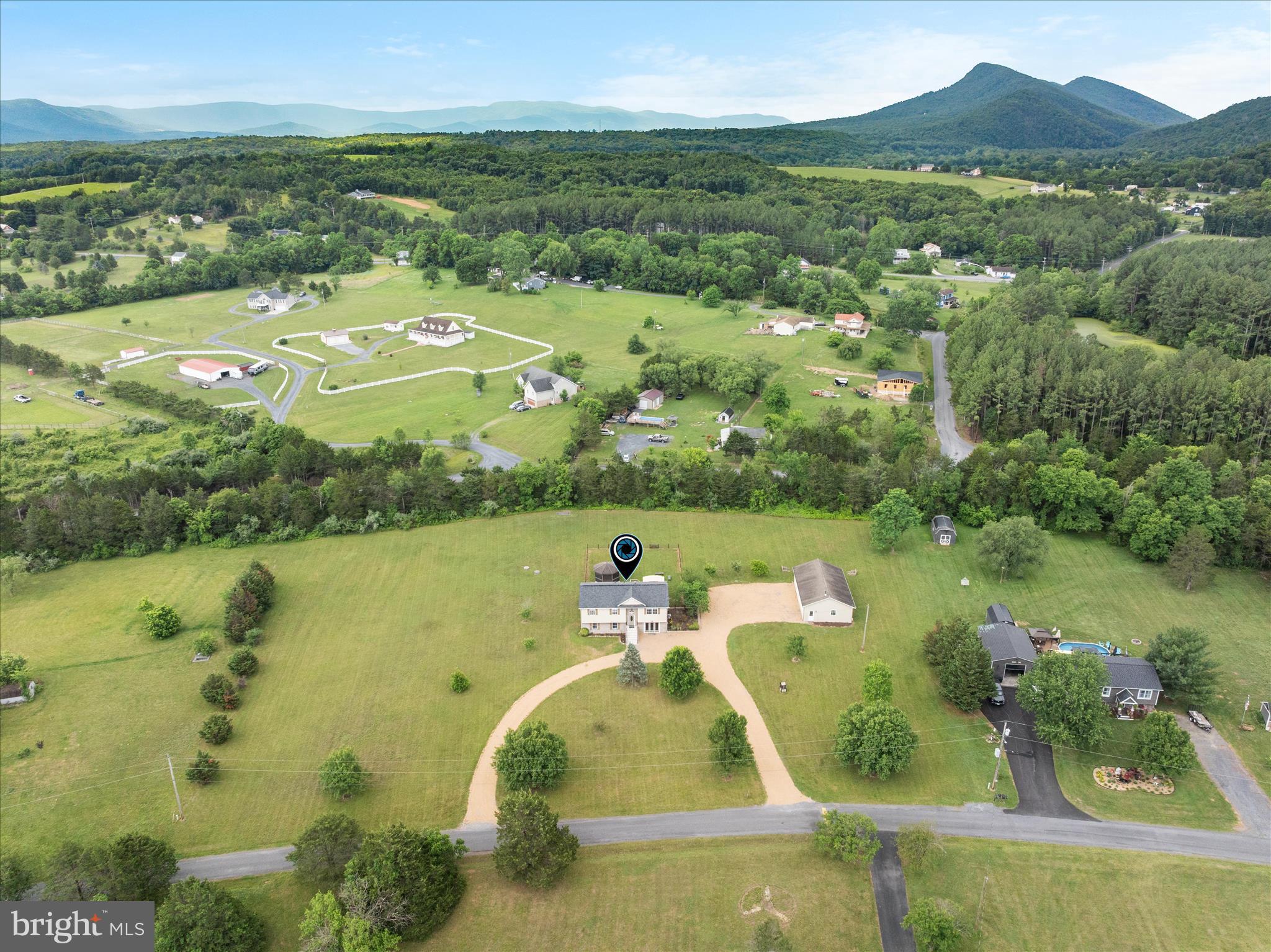 SHEN RIVER LAKES - Residential