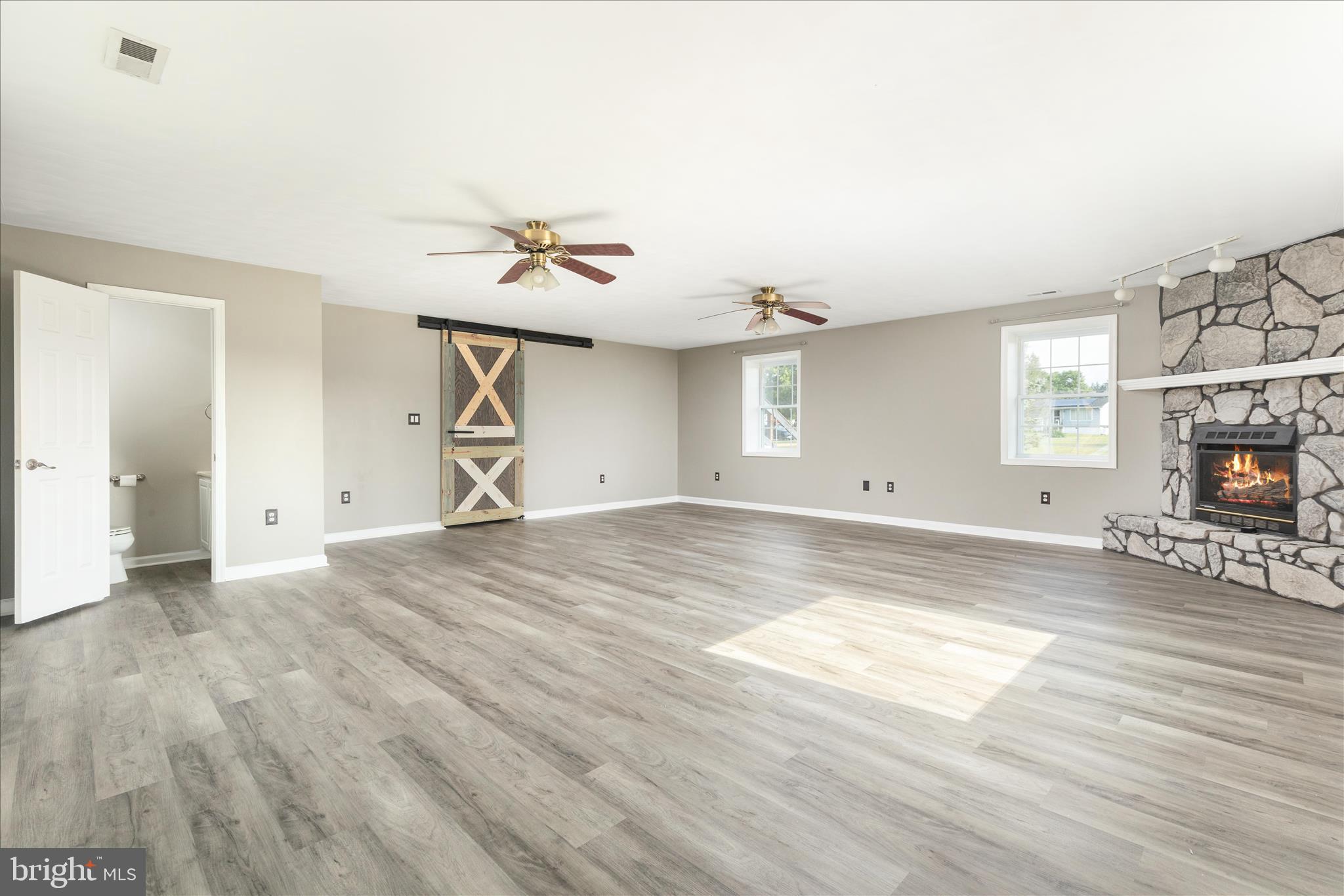 SHEN RIVER LAKES - Residential