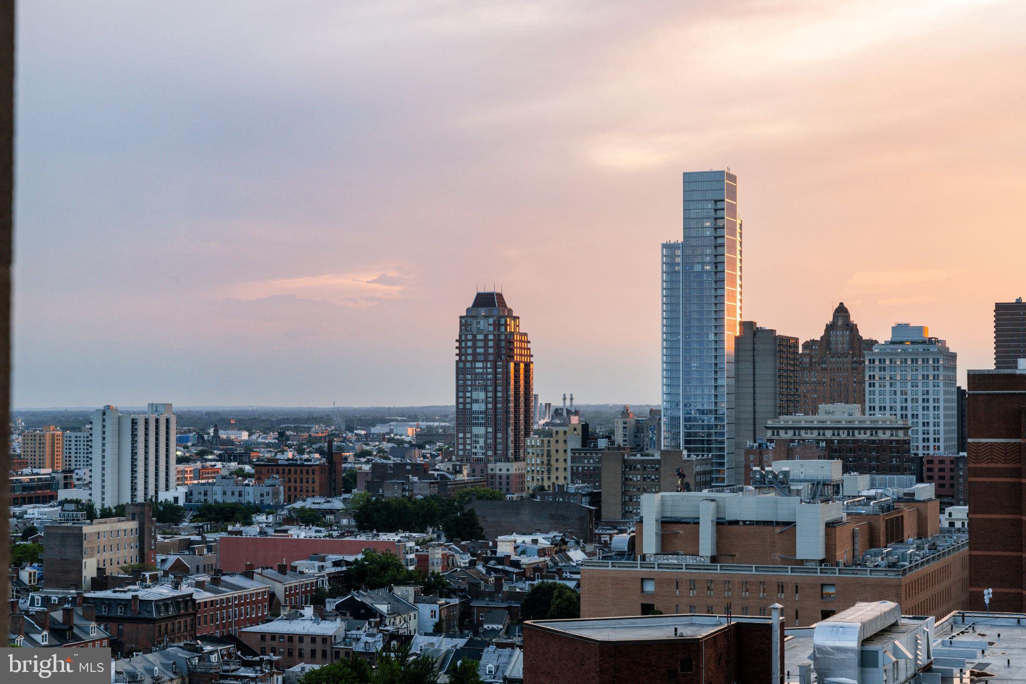 SOCIETY HILL - Residential