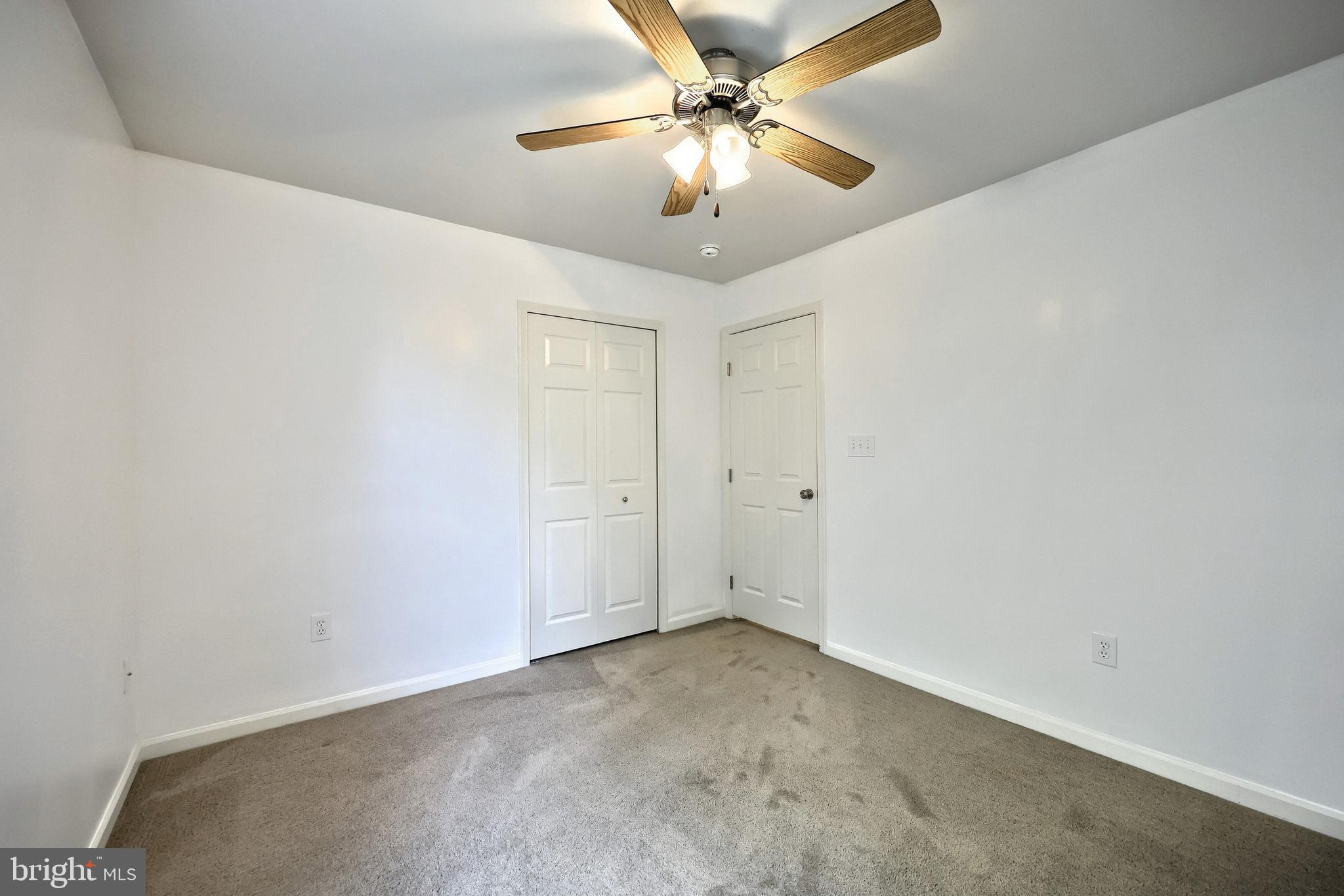 SPRING GROVE - Residential