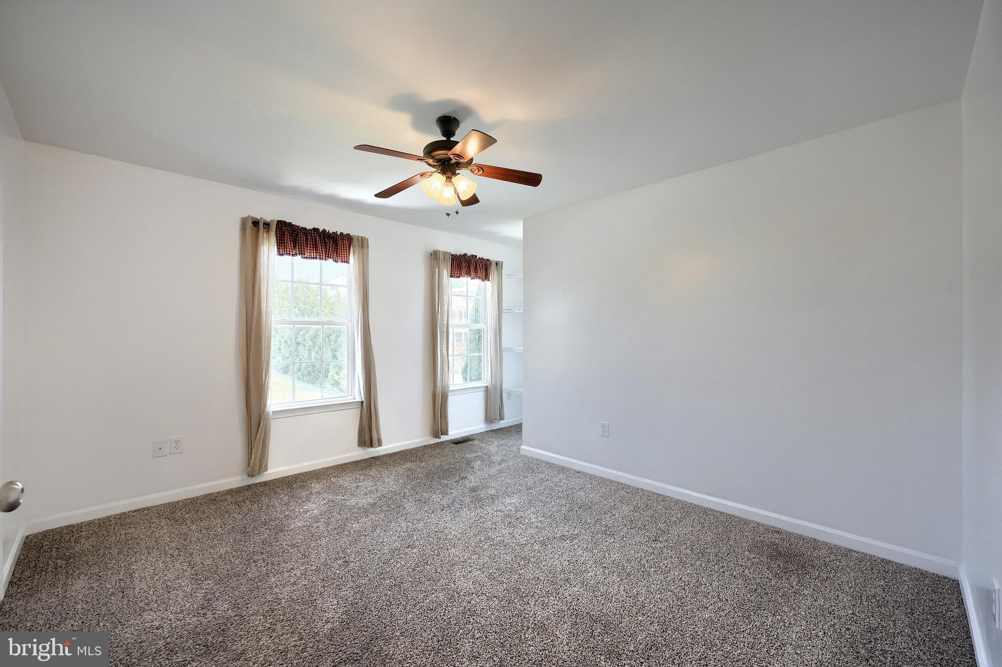 SPRING GROVE - Residential