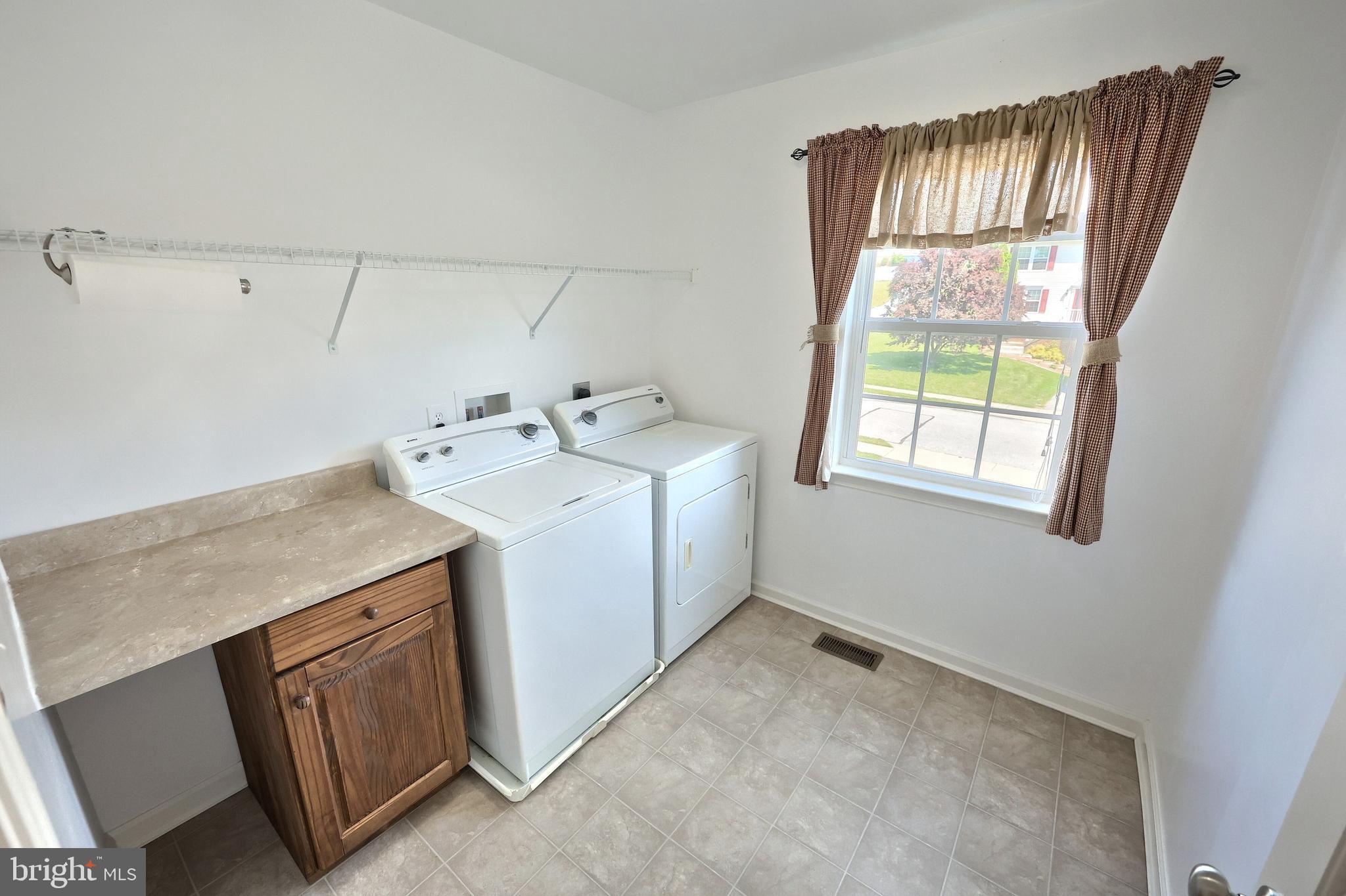 SPRING GROVE - Residential