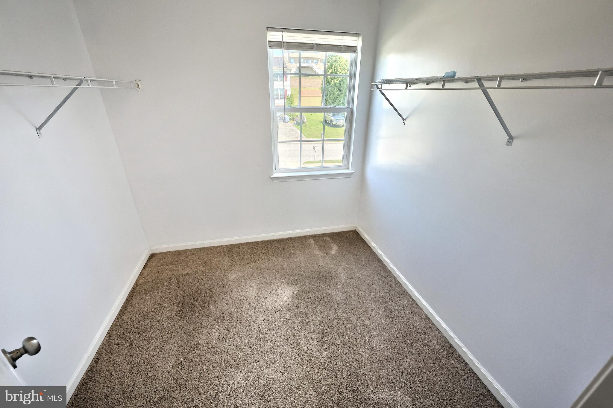 SPRING GROVE - Residential