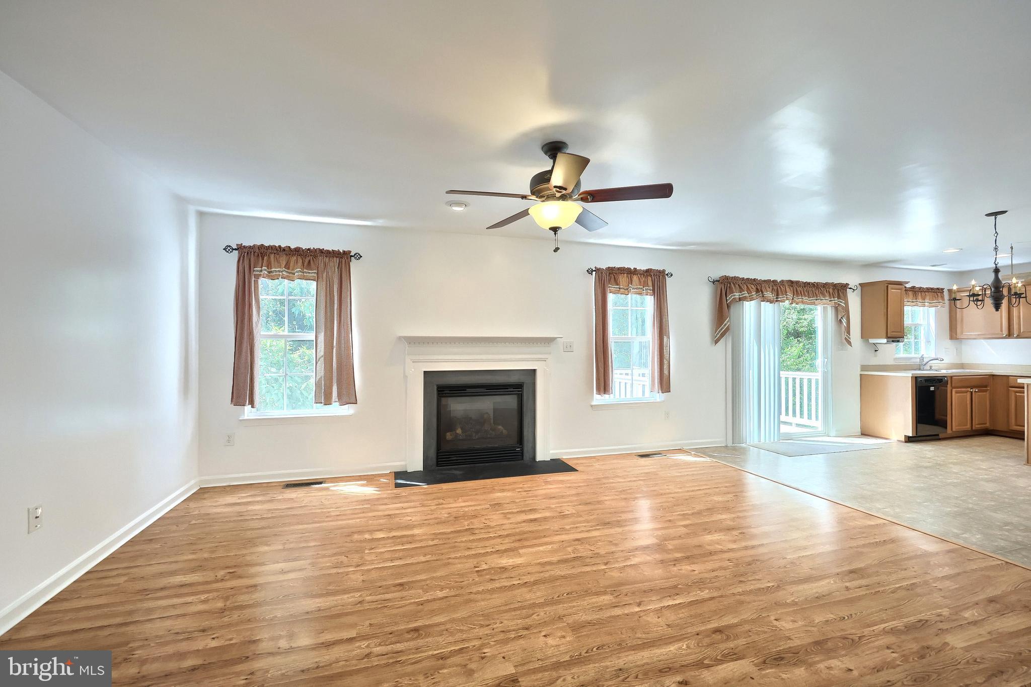 SPRING GROVE - Residential