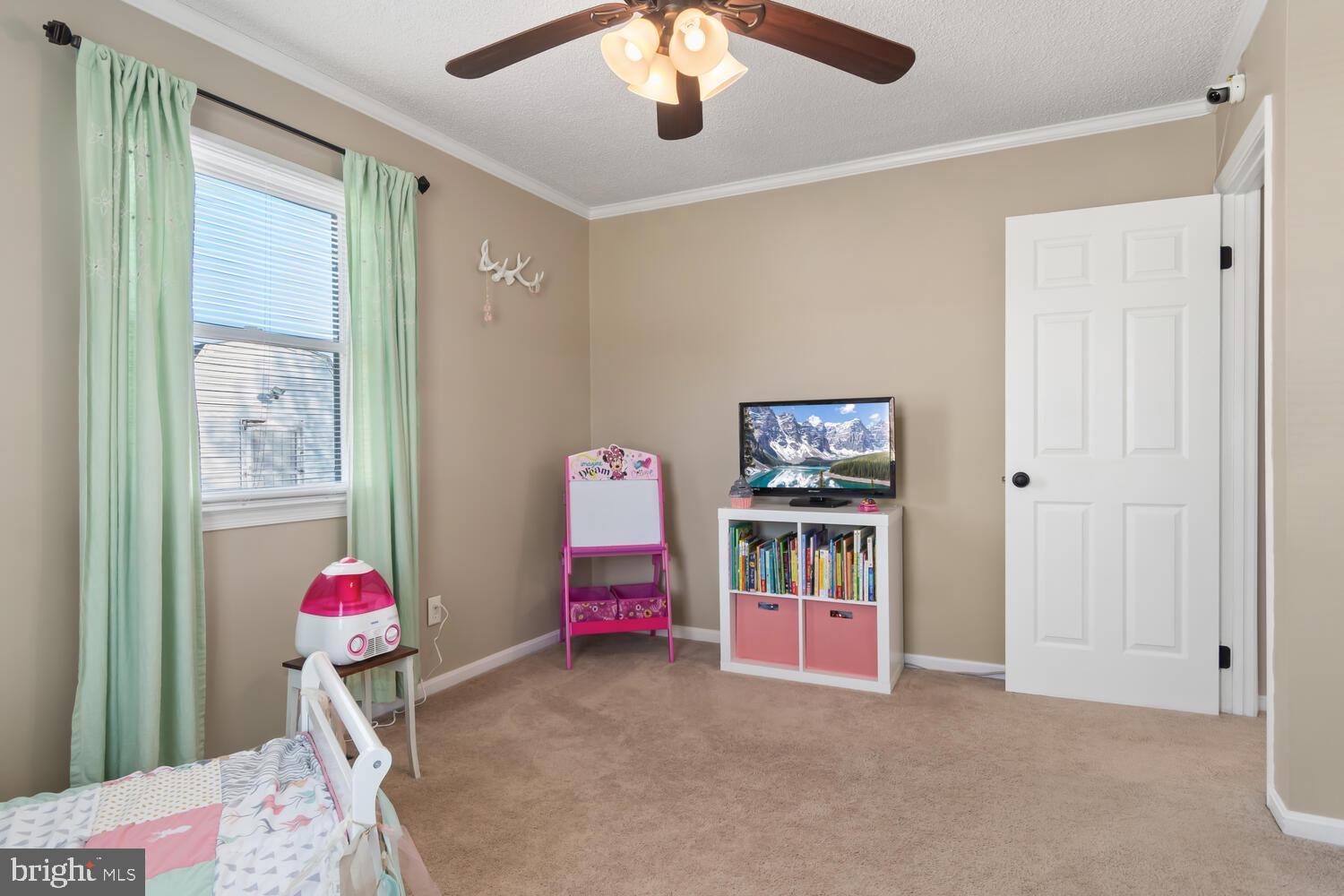 HILLSBORO ESTATES - Residential