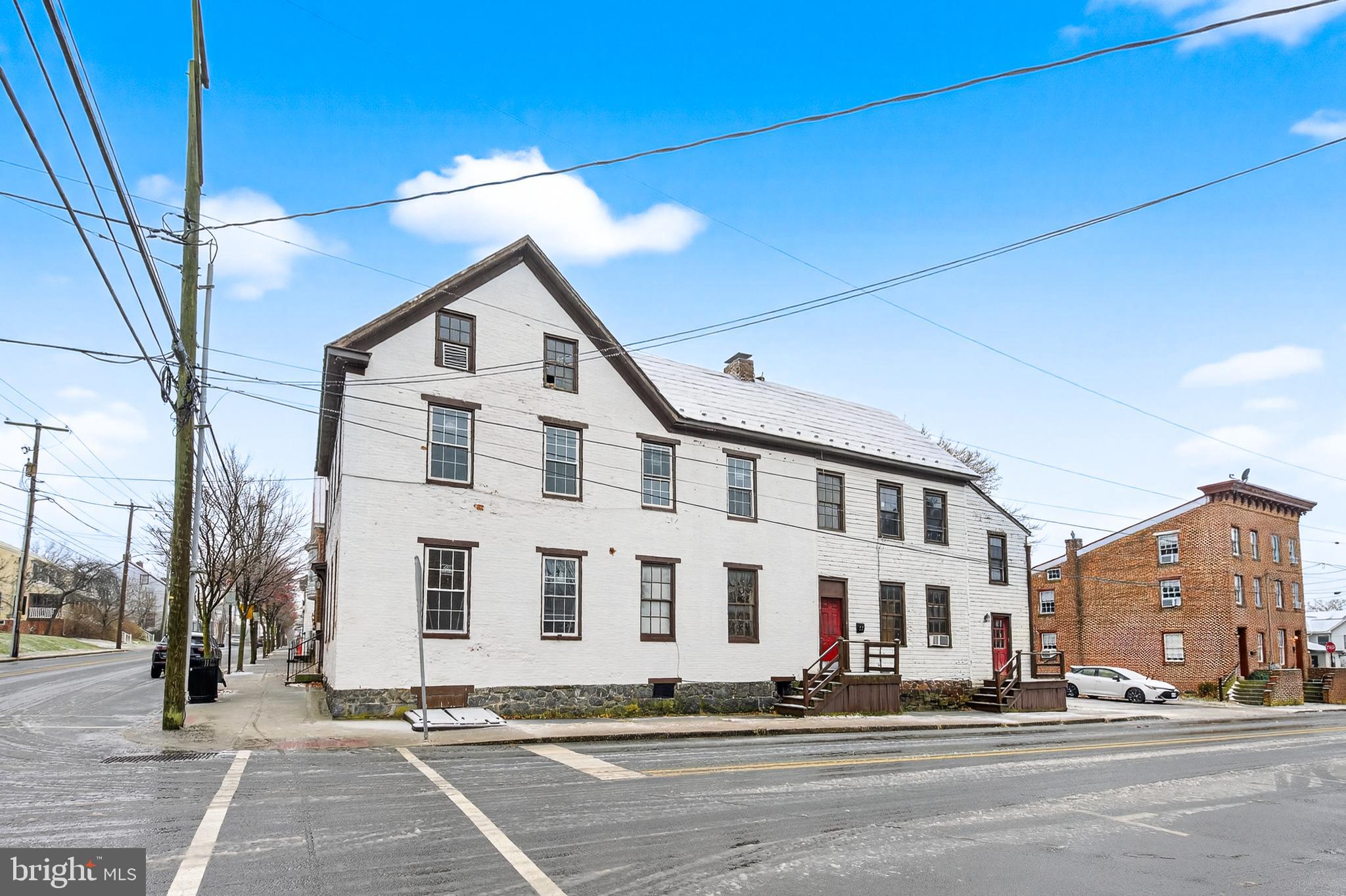 CBD- CENTRAL BUSINESS DIS - Commercial Sale