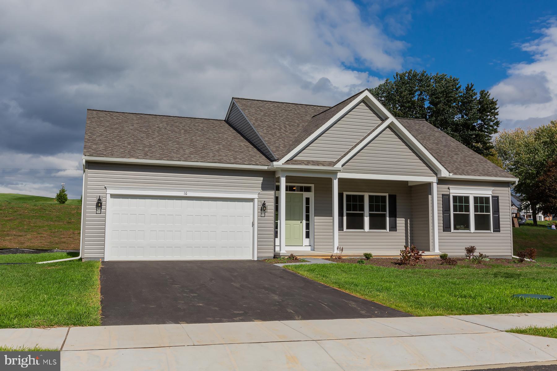 HIDDEN VALLEY ESTATES - Residential