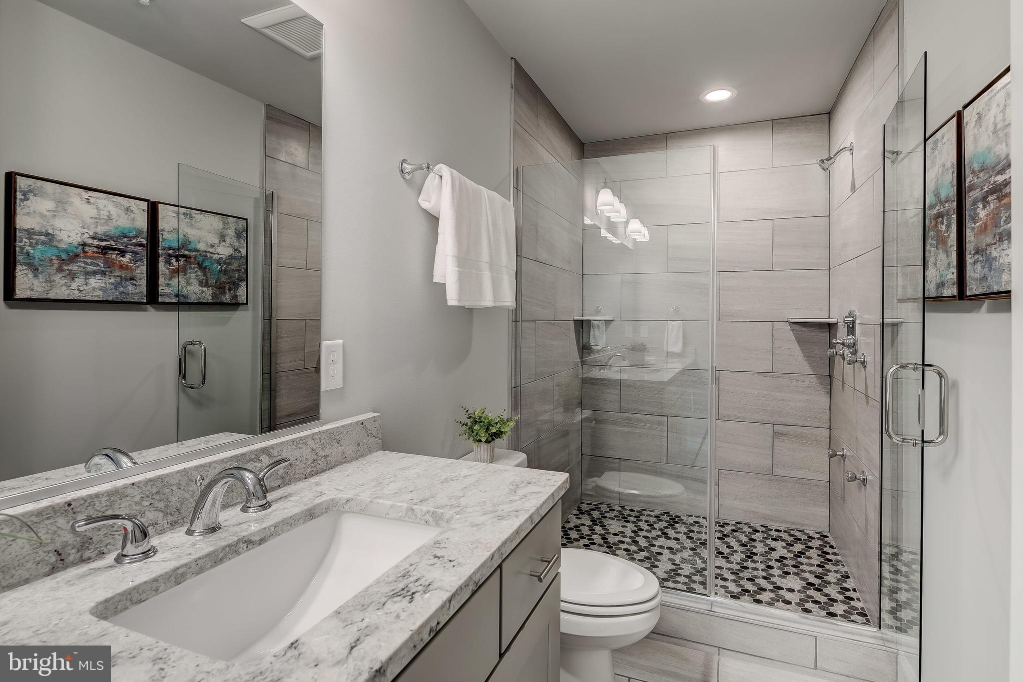 RIVIERA BEACH - Residential