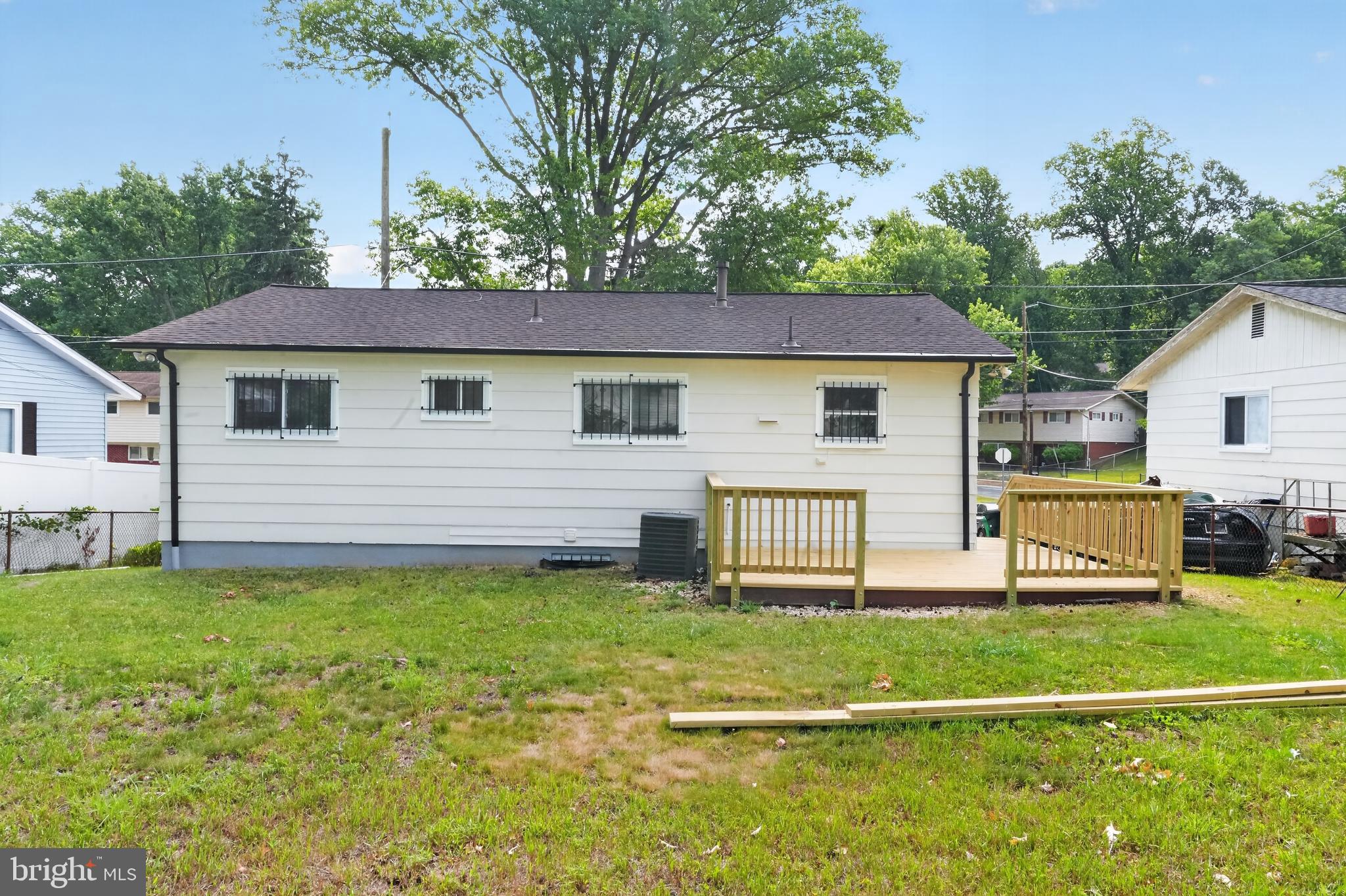RITCHIE HEIGHTS - Residential