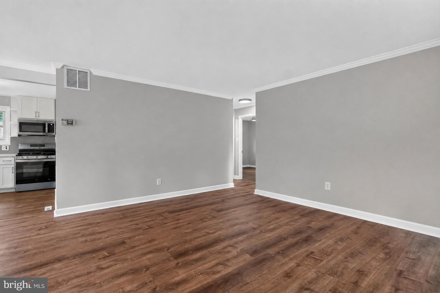 RITCHIE HEIGHTS - Residential