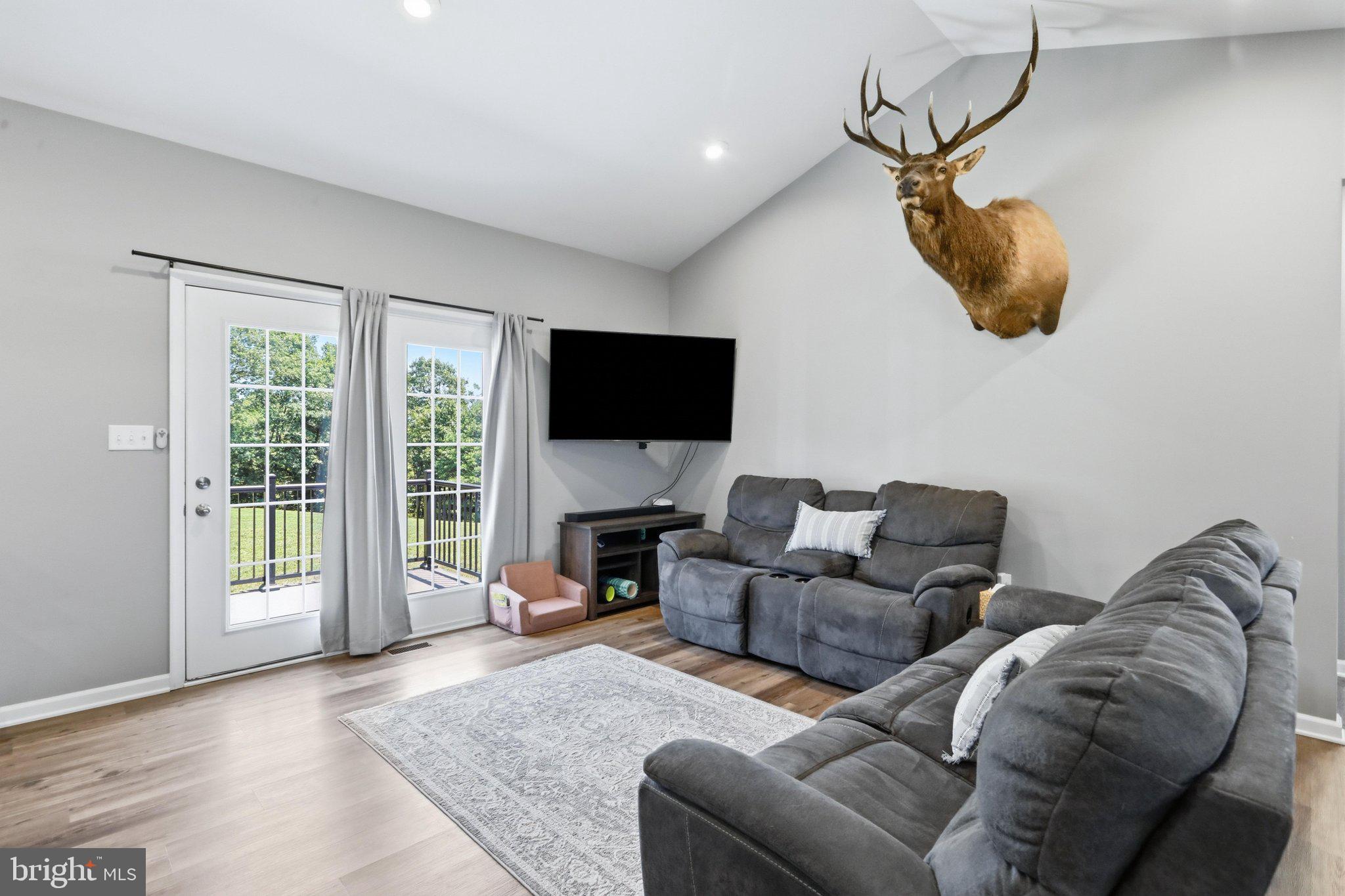 CRESCENT ORCHARDS - Residential