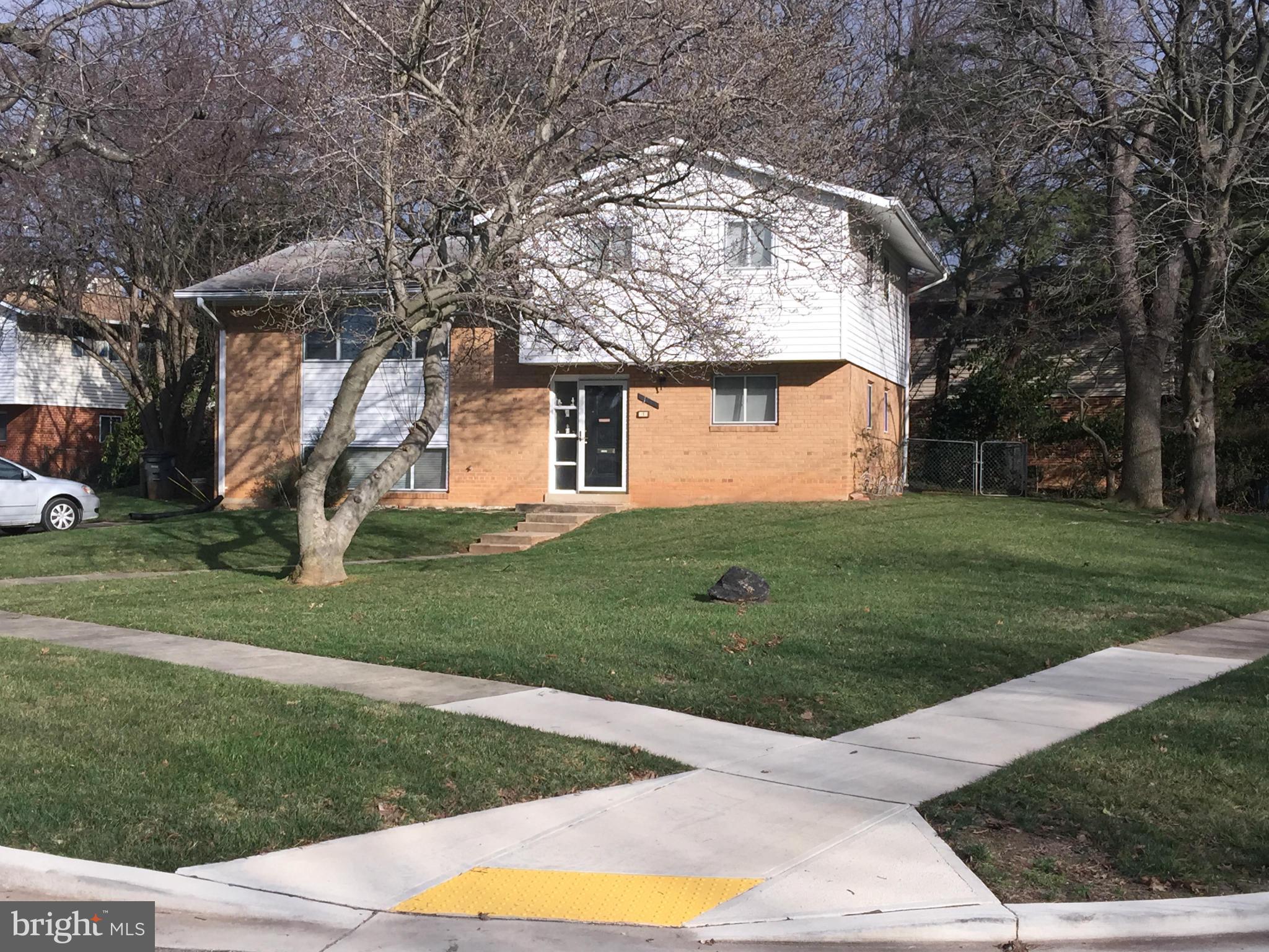 MONTROSE - Residential