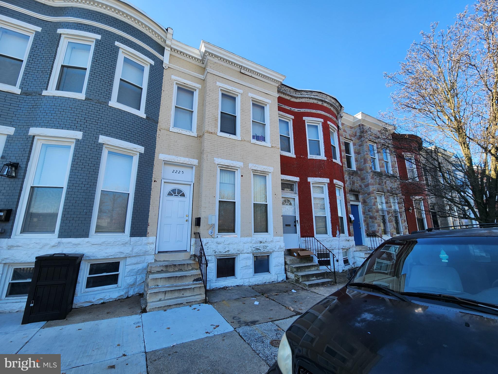 BROADWAY EAST - Residential