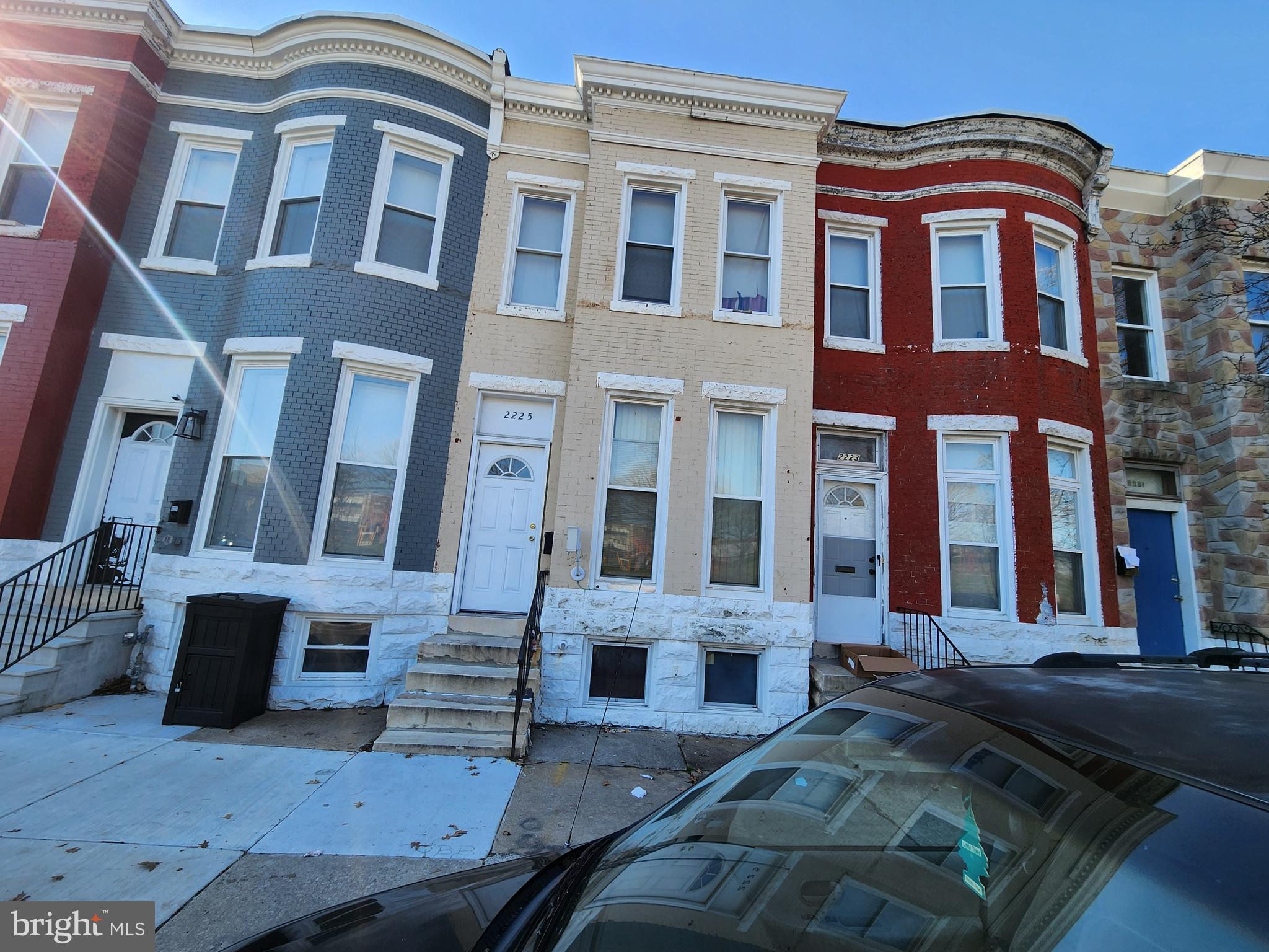 BROADWAY EAST - Residential