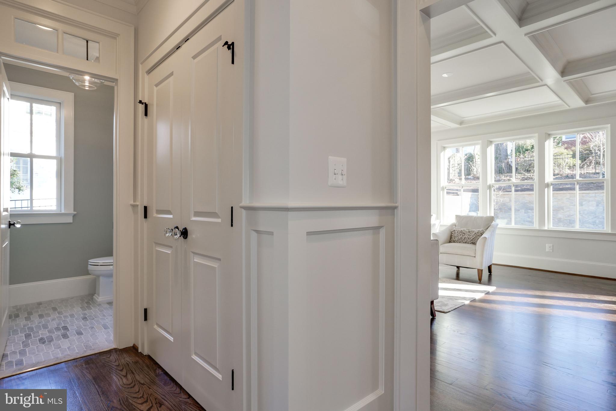 STRATFORD HILLS - Residential