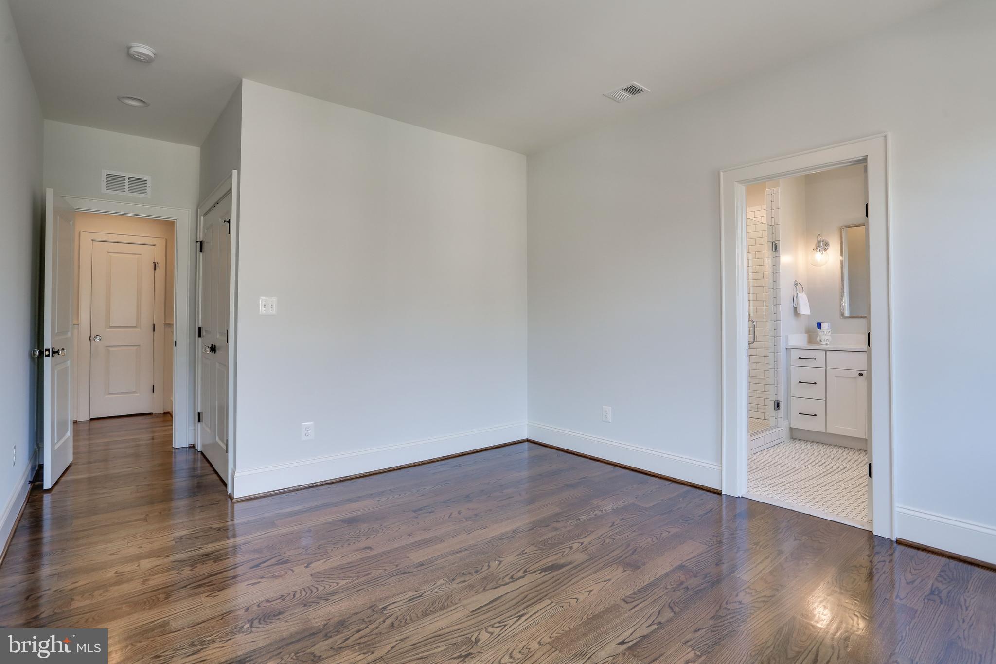 STRATFORD HILLS - Residential