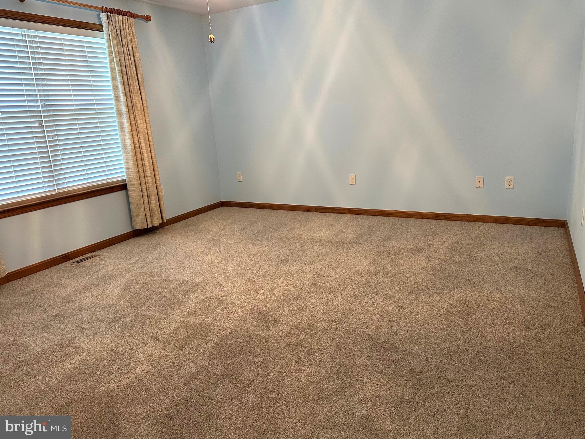 LITTLE MEADOWS - Residential