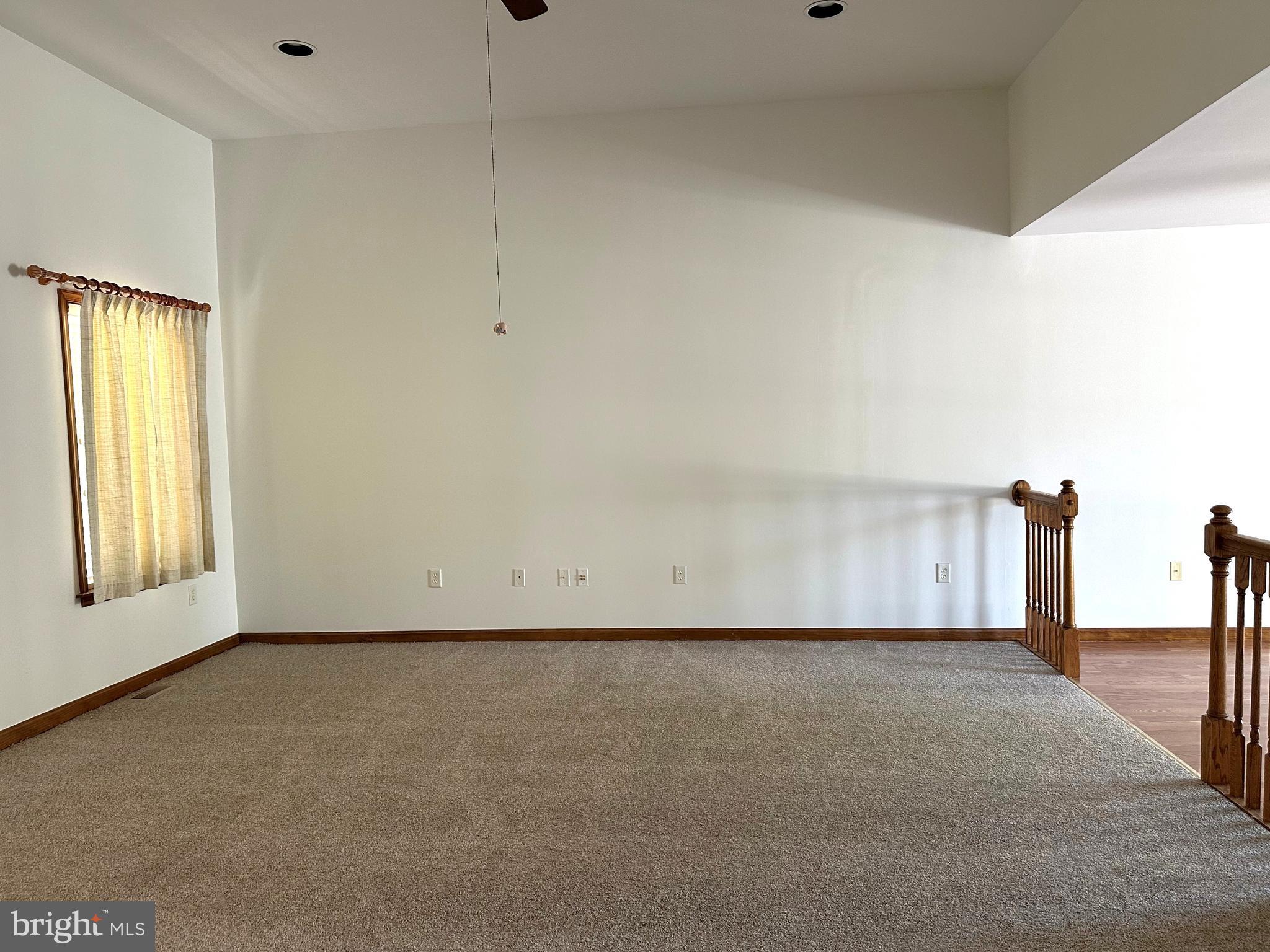 LITTLE MEADOWS - Residential