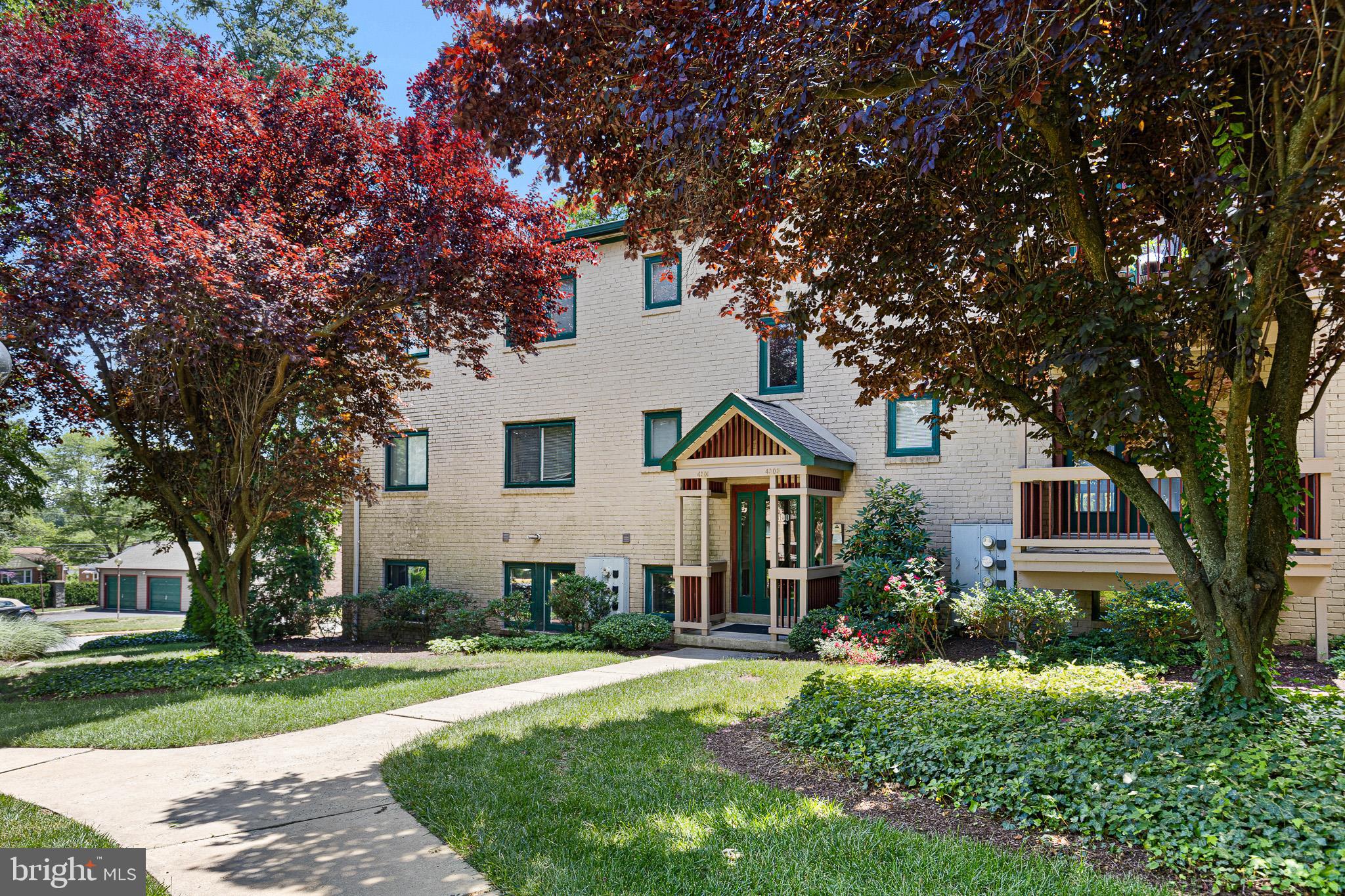 PALADIN CLUB - Residential