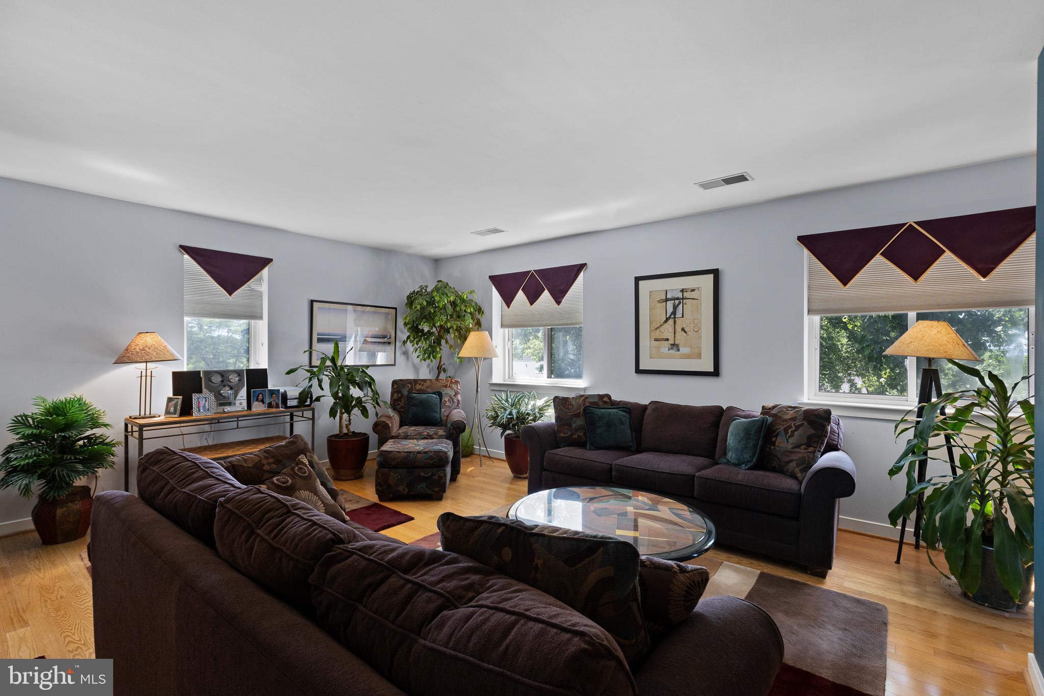 PALADIN CLUB - Residential