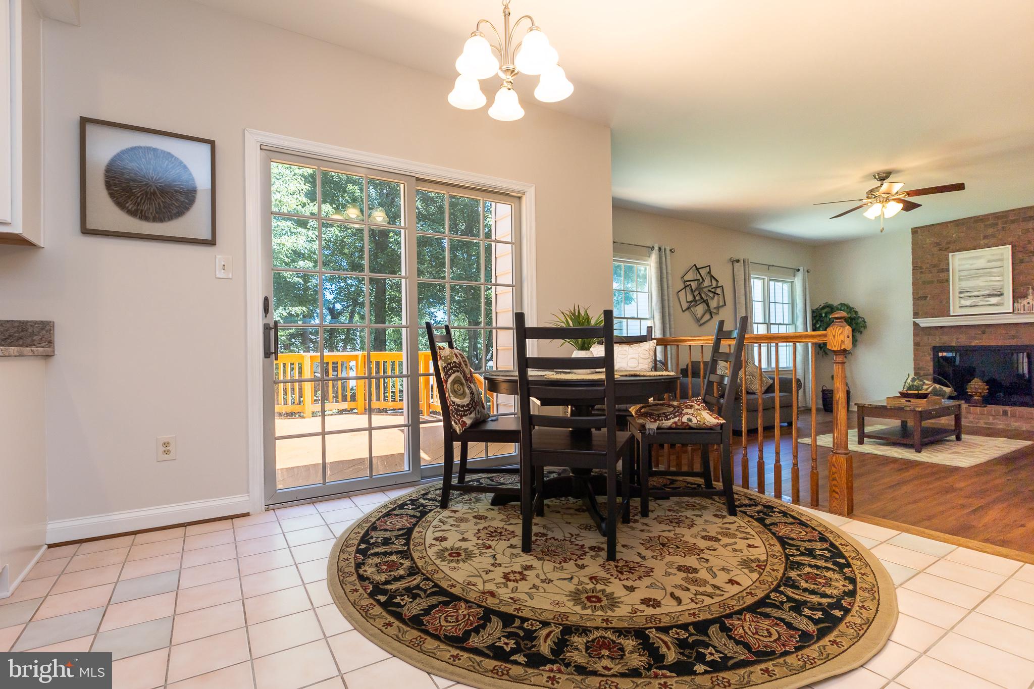 VILLAGE OF RIVER HILL - Residential